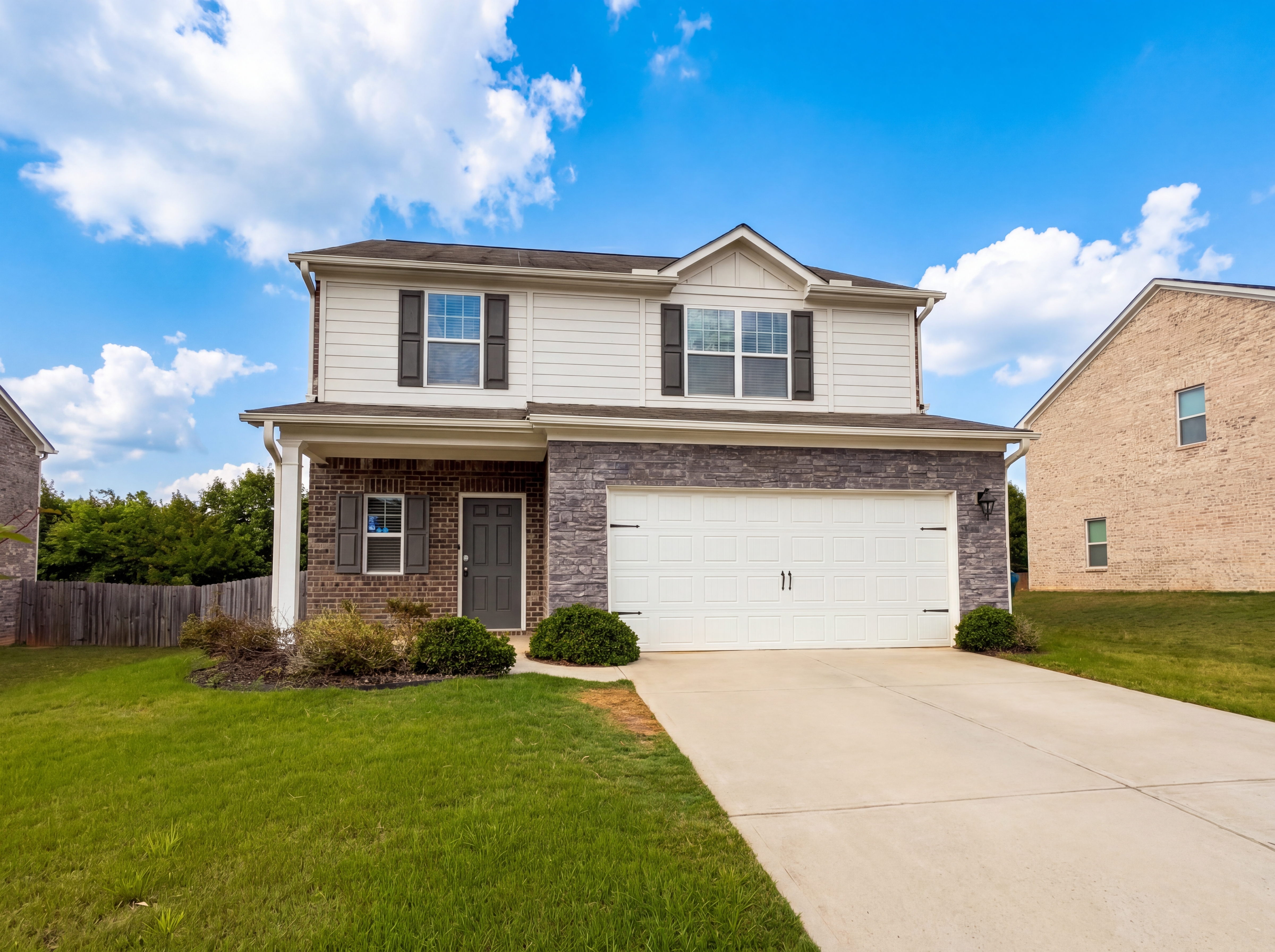 Photo 20 of 24 of 184 Oliver Dr, Locust Grove, GA