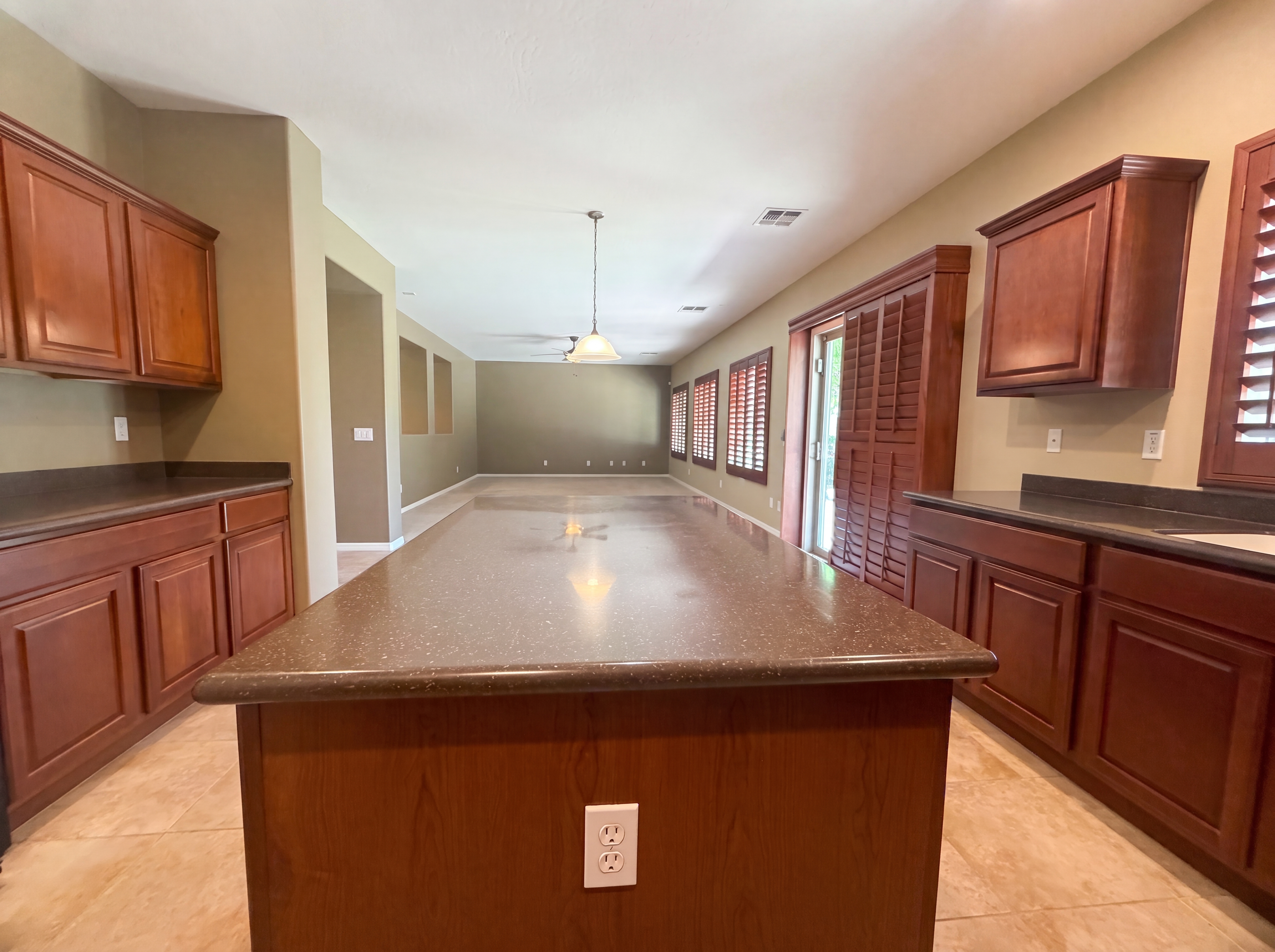 Photo 8 of 24 of 7533 W Rushmore Way, Florence, AZ