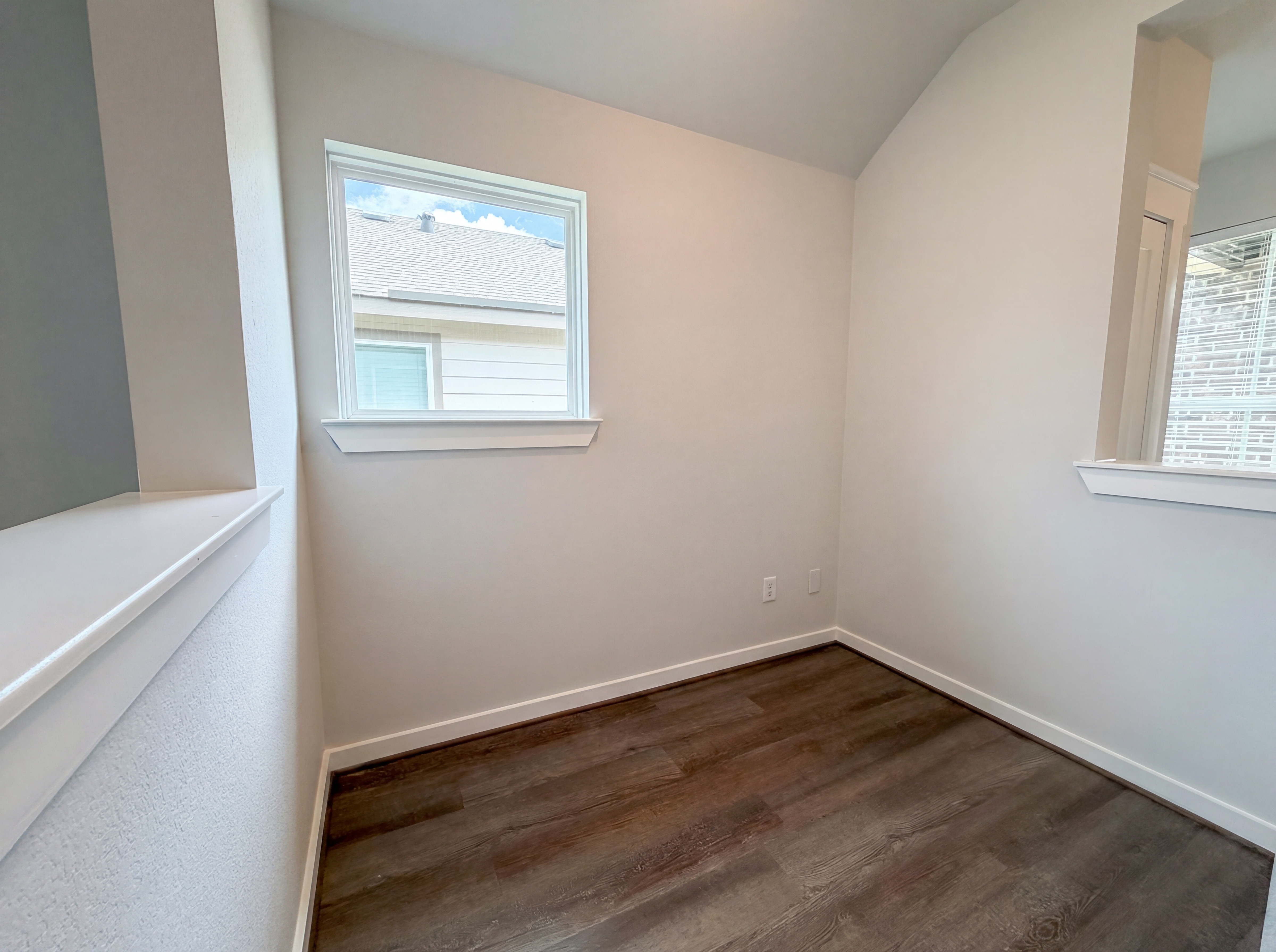 Photo 11 of 19 of 40839 Mostyn Hill Dr, Magnolia, TX