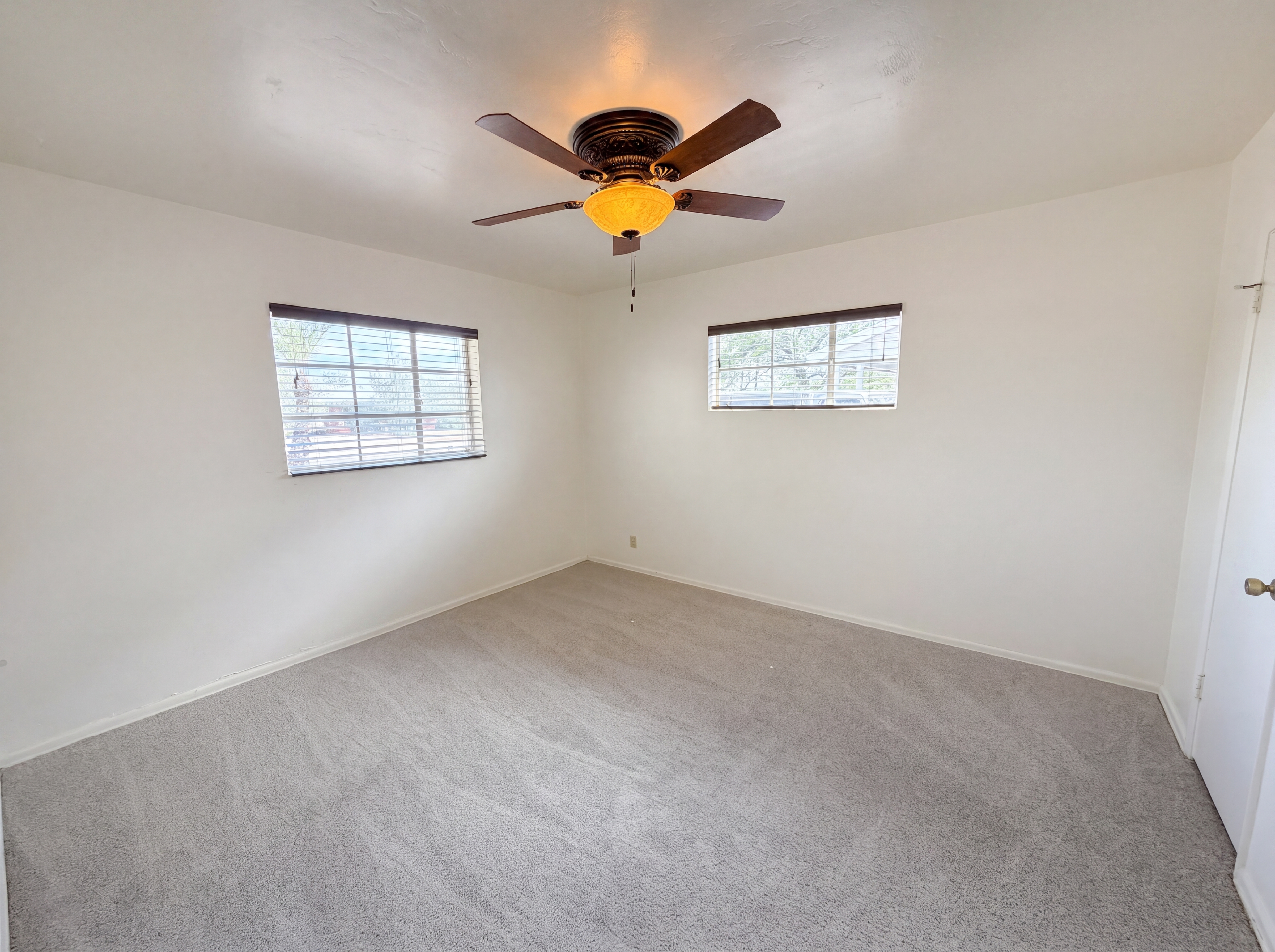Photo 9 of 25 of 6611 E Julia St, Tucson, AZ
