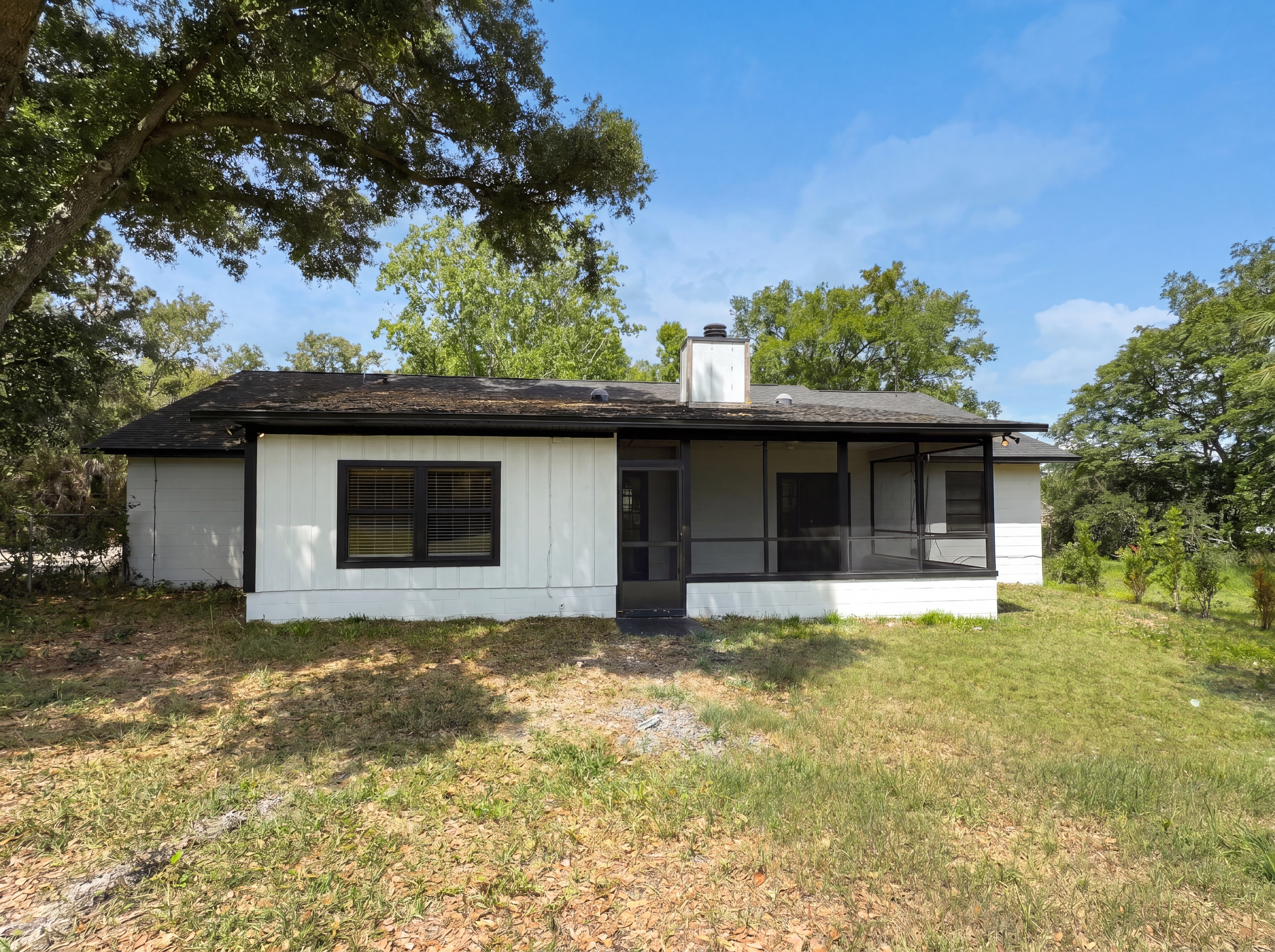 Photo 5 of 21 of 199 E Crest Ave, Winter Garden, FL