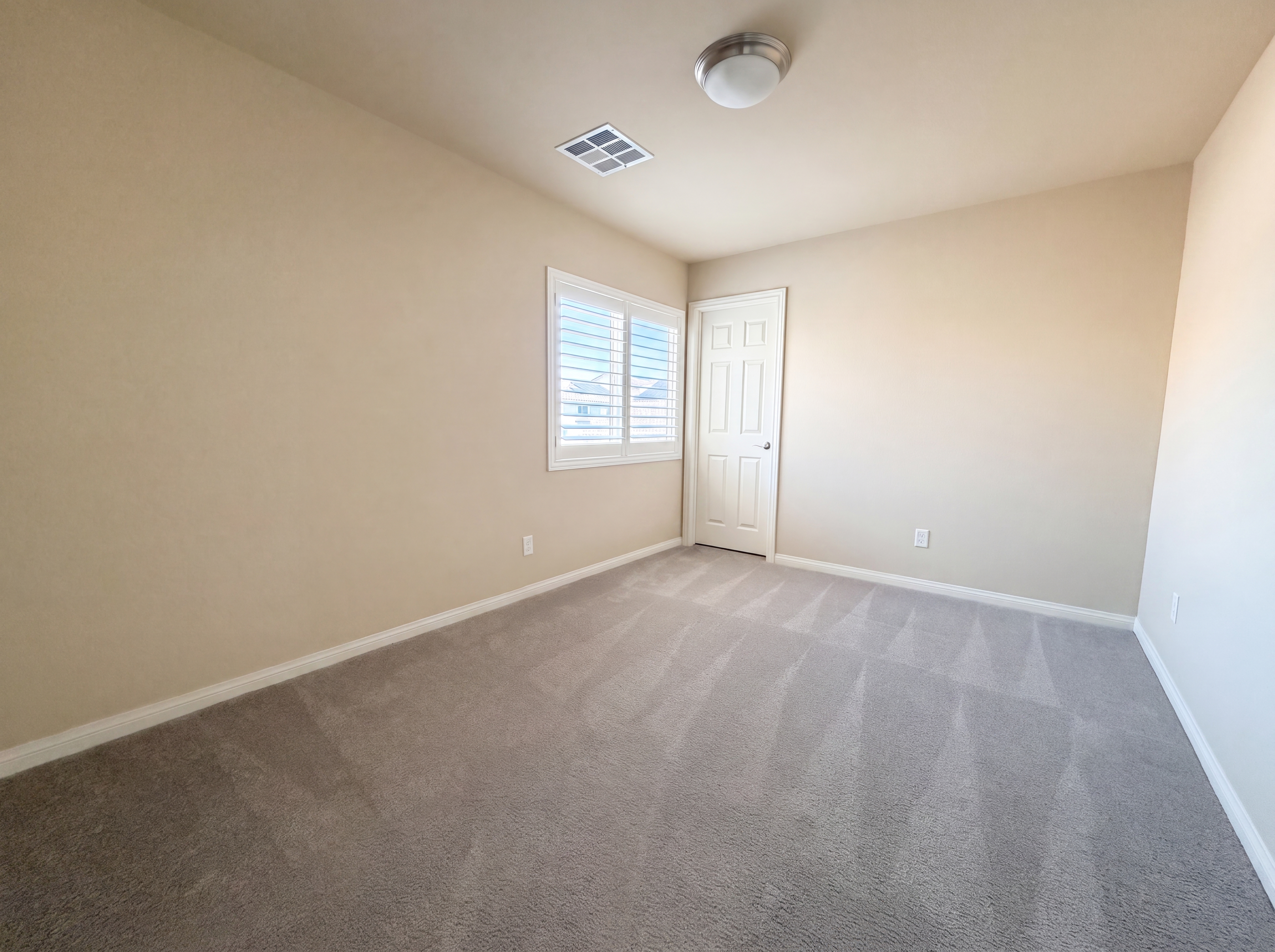 Photo 7 of 17 of 5513 Perry Creek St, Las Vegas, NV