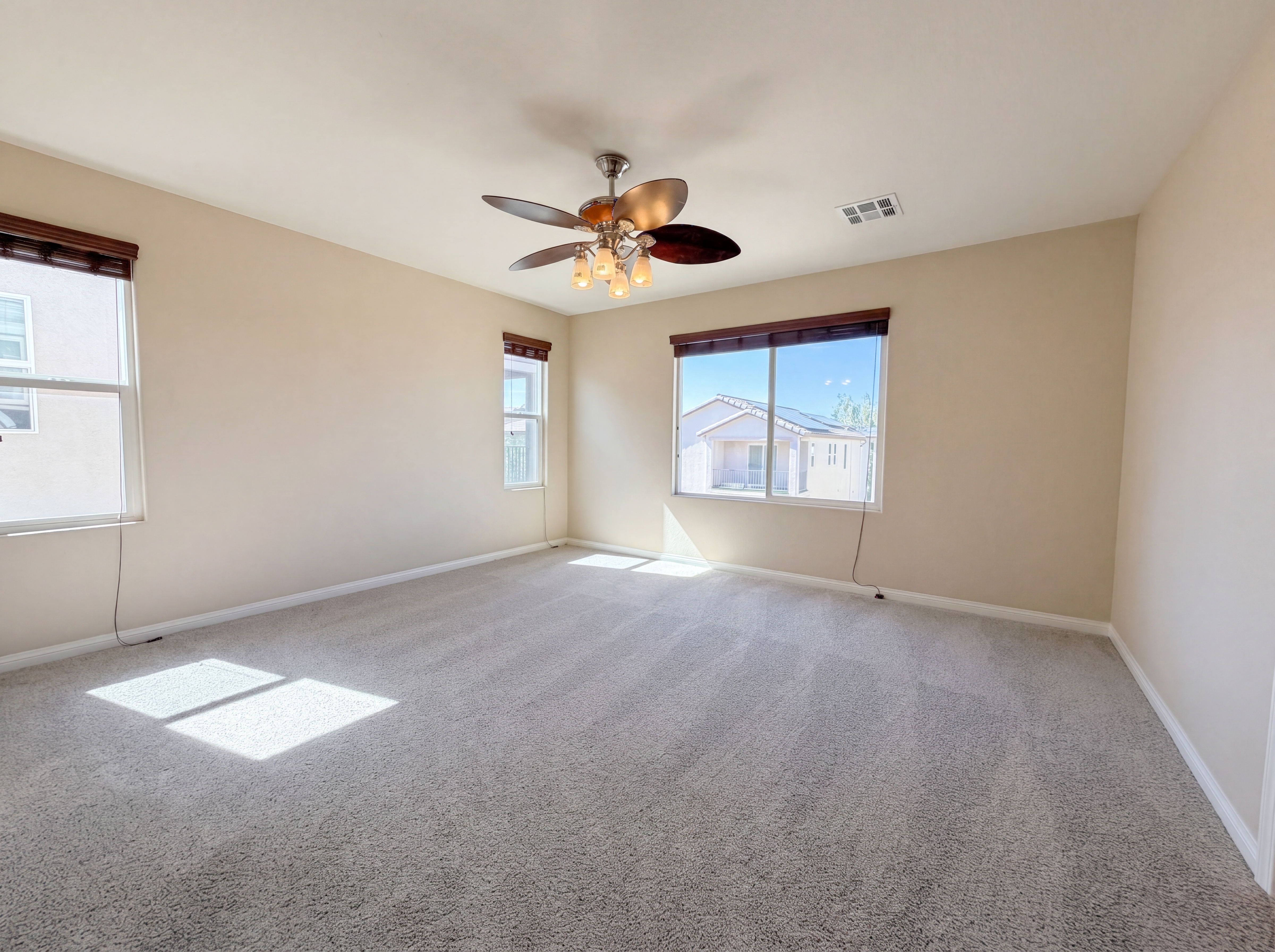 Photo 10 of 23 of 6472 Haypress Ct, Las Vegas, NV