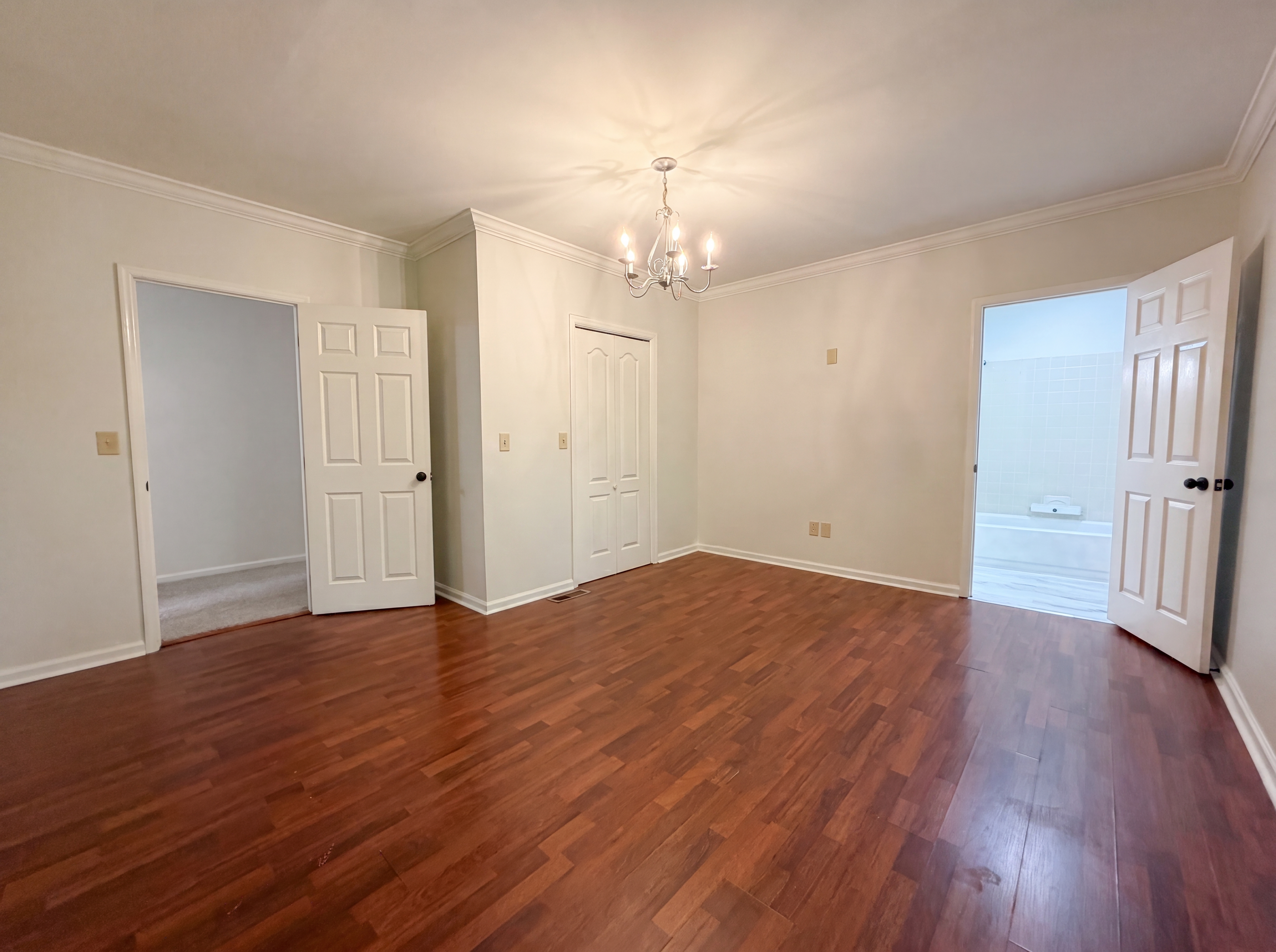 Photo 14 of 19 of 4800 Park Ave SW, Birmingham, AL