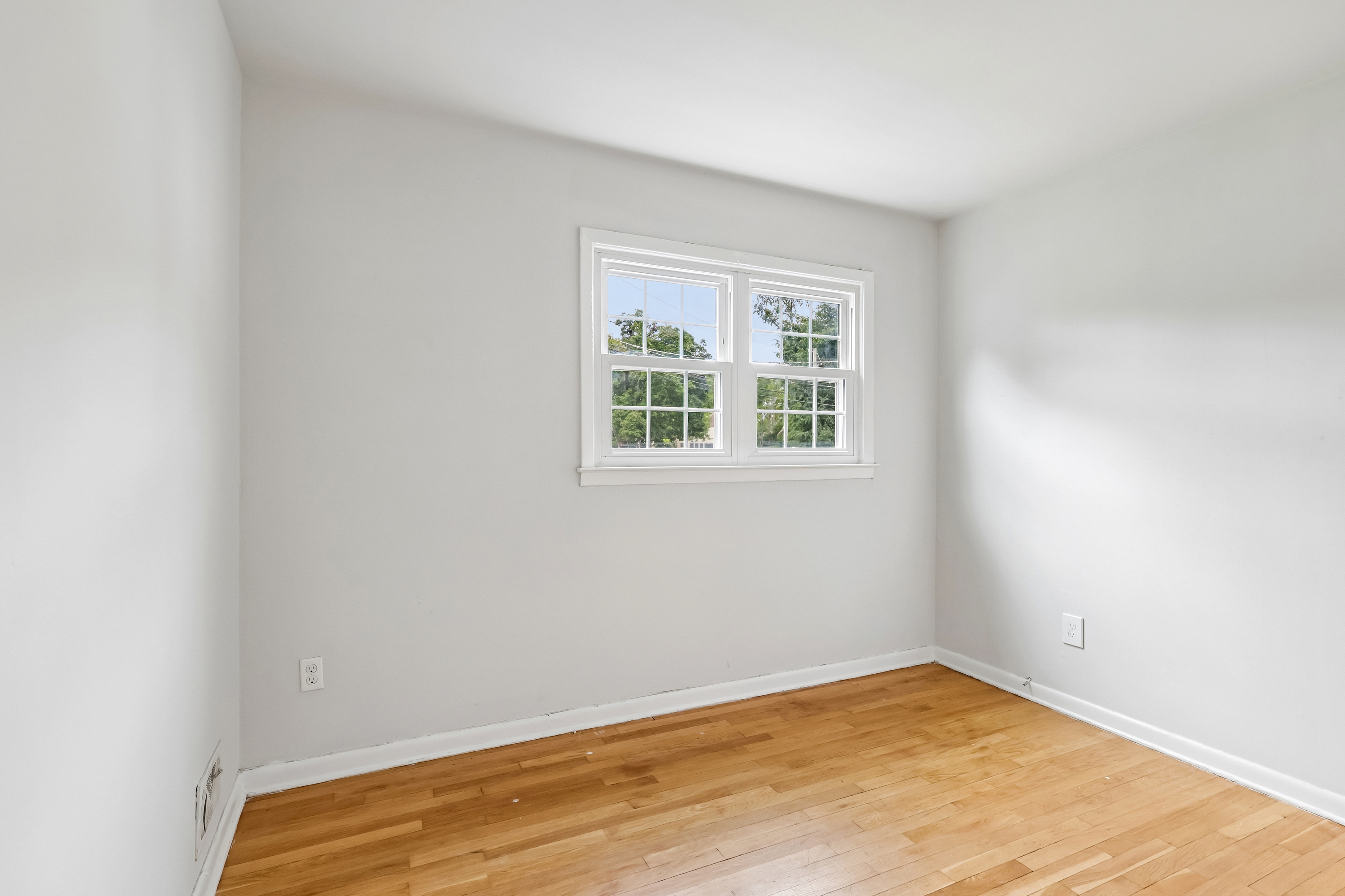 Photo 16 of 39 of 78-80 Parkside Rd, Plainfield, NJ 07060, Plainfield, NJ