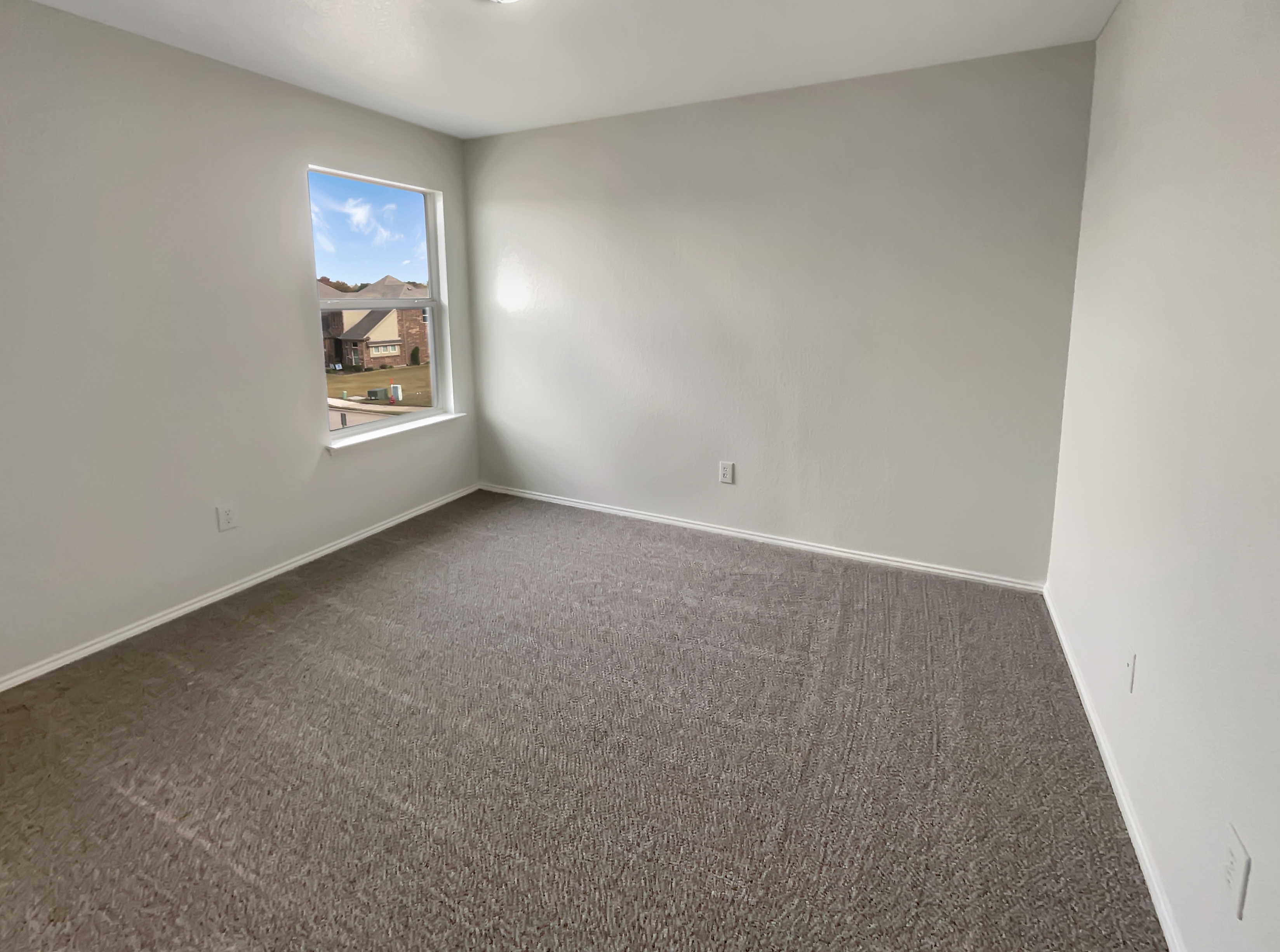 Photo 20 of 22 of 1649 Silverstone Dr, Weatherford, TX