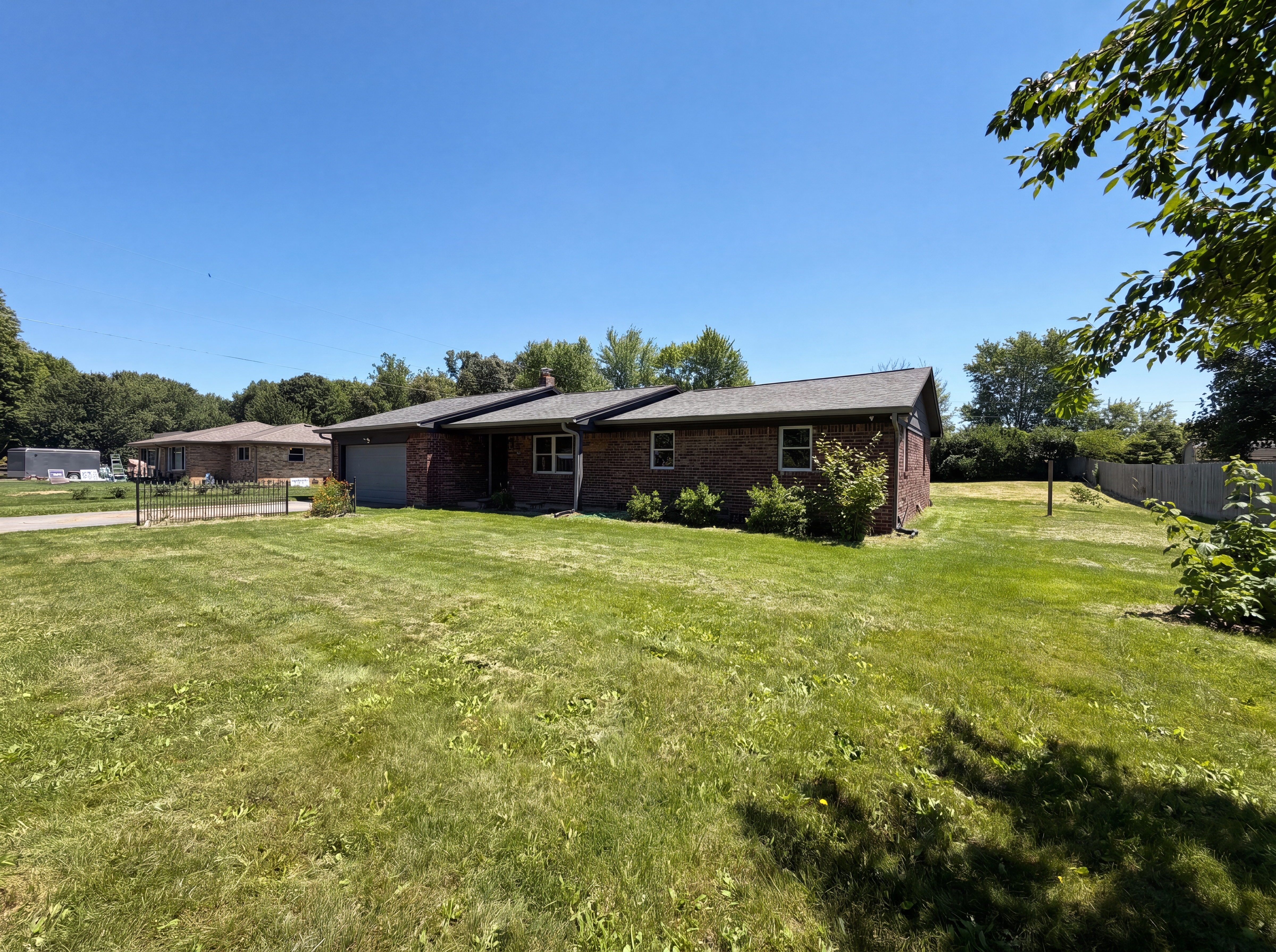 Photo 16 of 19 of 2883 S Wollenweber Rd, New Palestine, IN