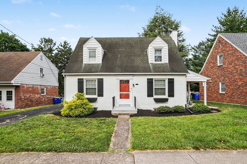 Property photo 1 of 218 N Gotwalt St