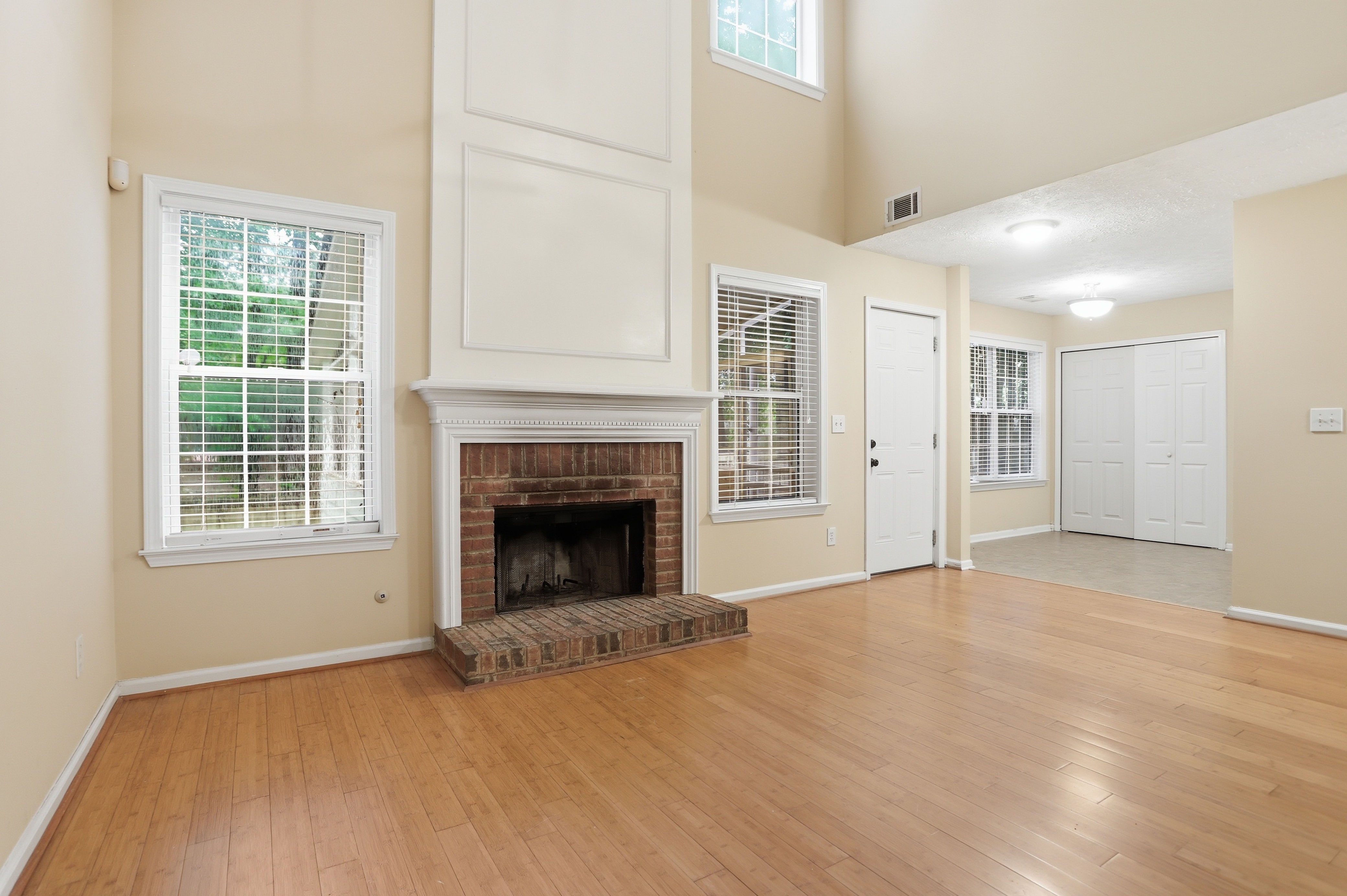 Photo 10 of 40 of 237 Kensington Trce, Stockbridge, GA