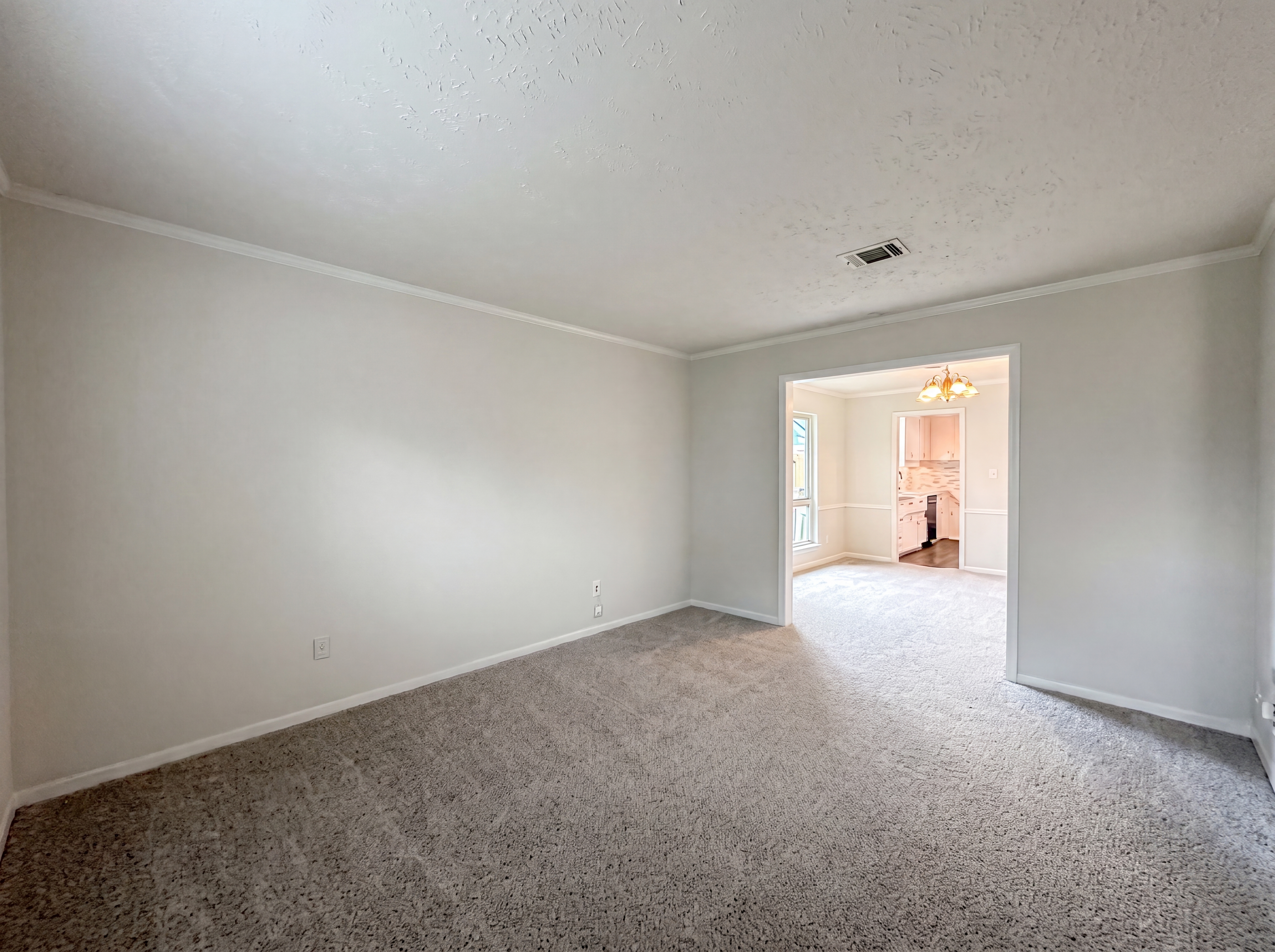 Photo 6 of 18 of 2503 Whispering Springs Dr, Spring, TX