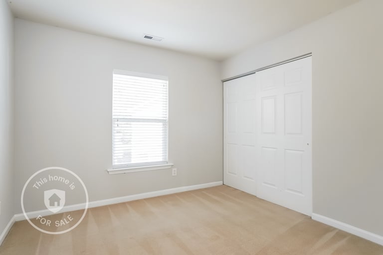 Photo 21 of 25 - 3100 Cynthiana Ct, Raleigh, NC 27610