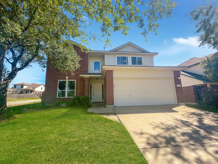 Photo 17 of 18 - 17309 Orwell Ln, Round Rock, TX 78664