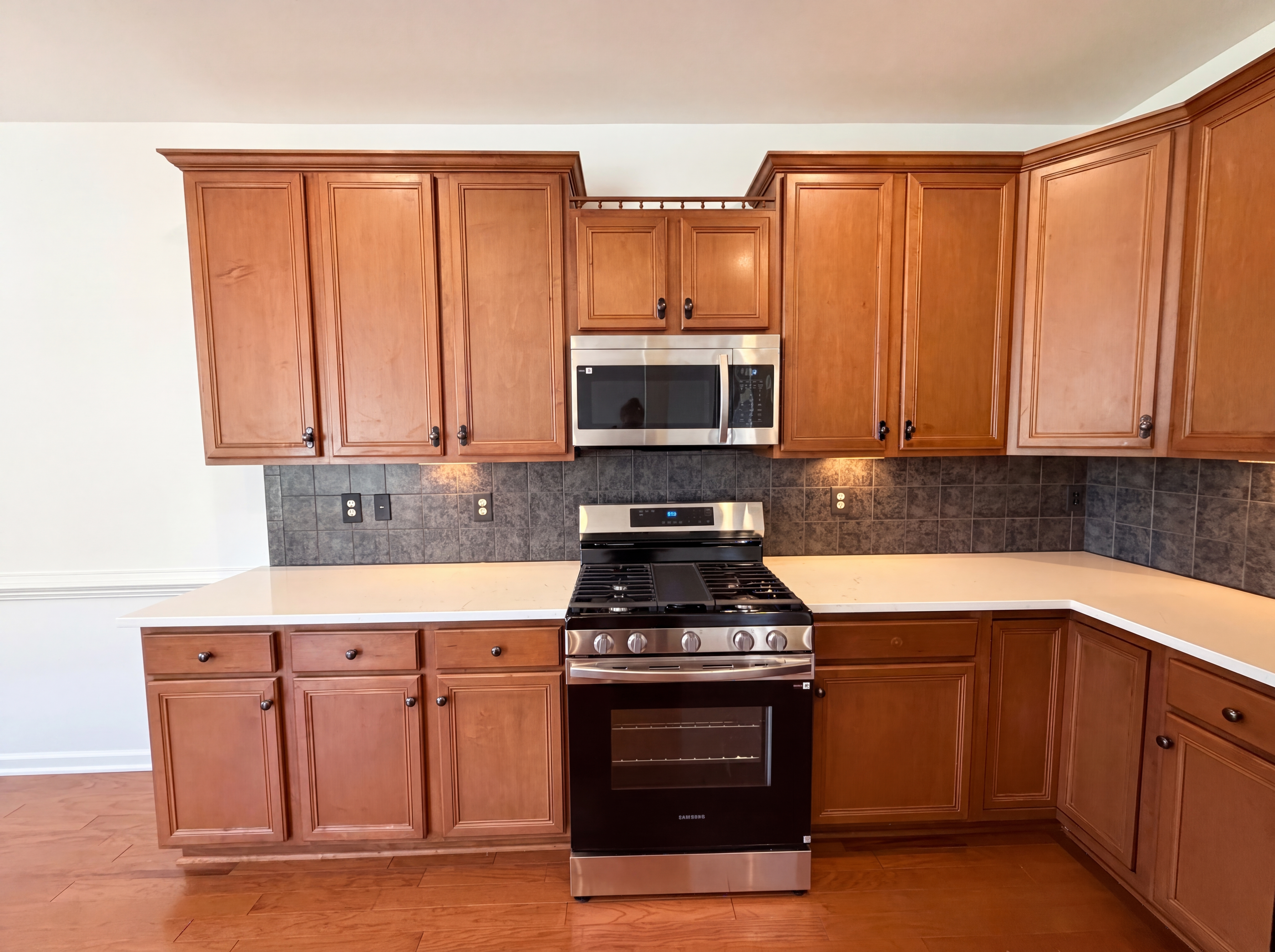 Photo 12 of 23 of 3064 Imperial Oaks Dr, Raleigh, NC