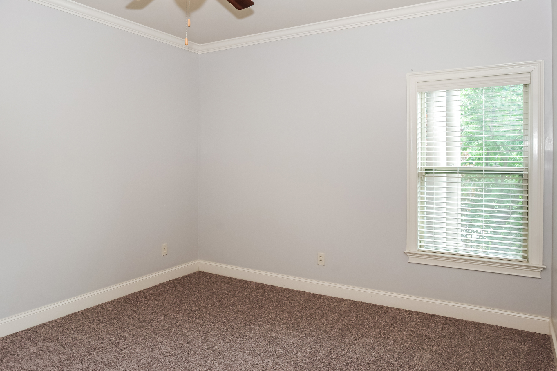 Photo 16 of 21 of 5 Bluff View Dr SE, Huntsville, AL