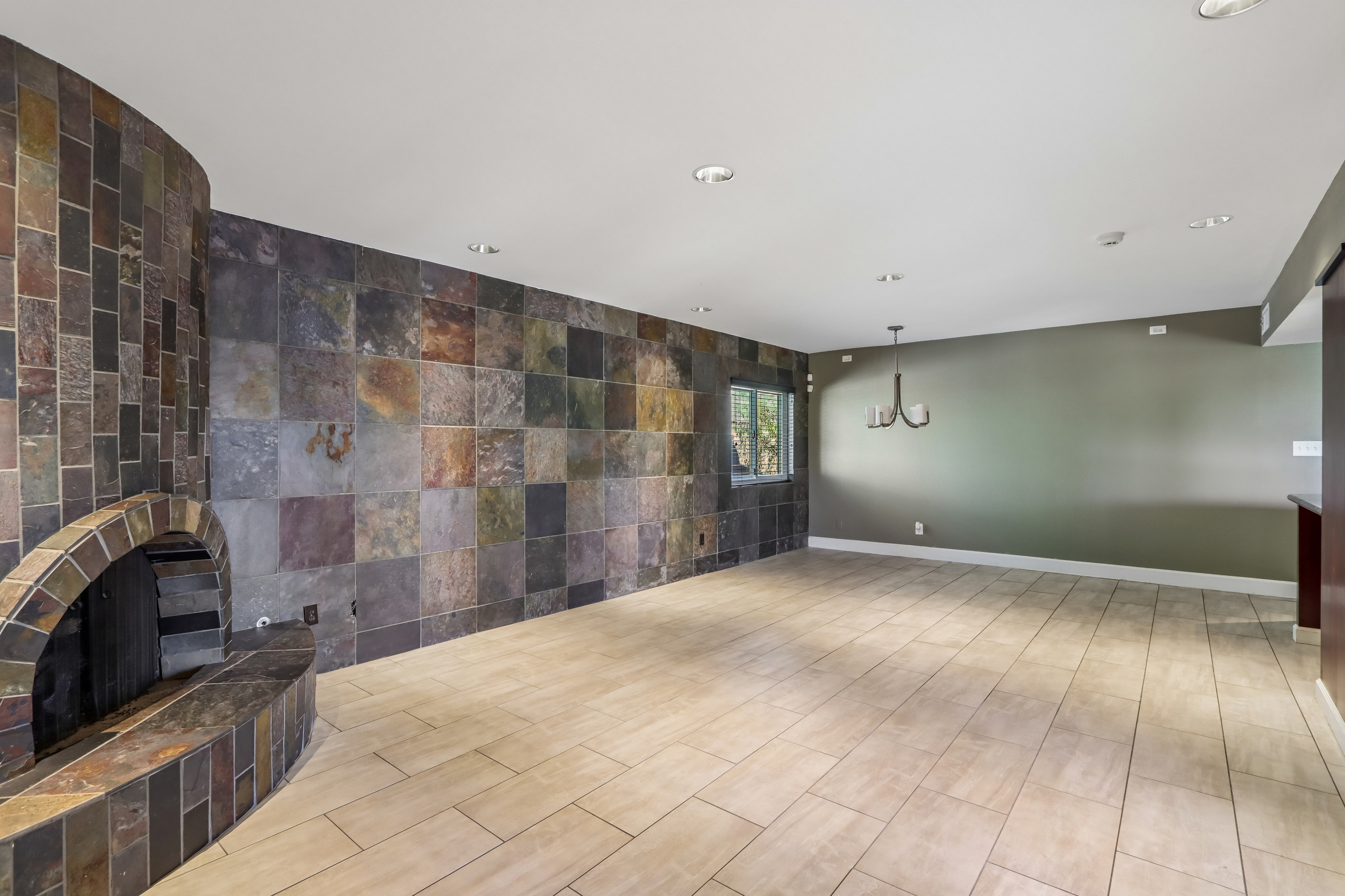 Photo 12 of 26 of 2244 E Nicolet Ave, Phoenix, AZ
