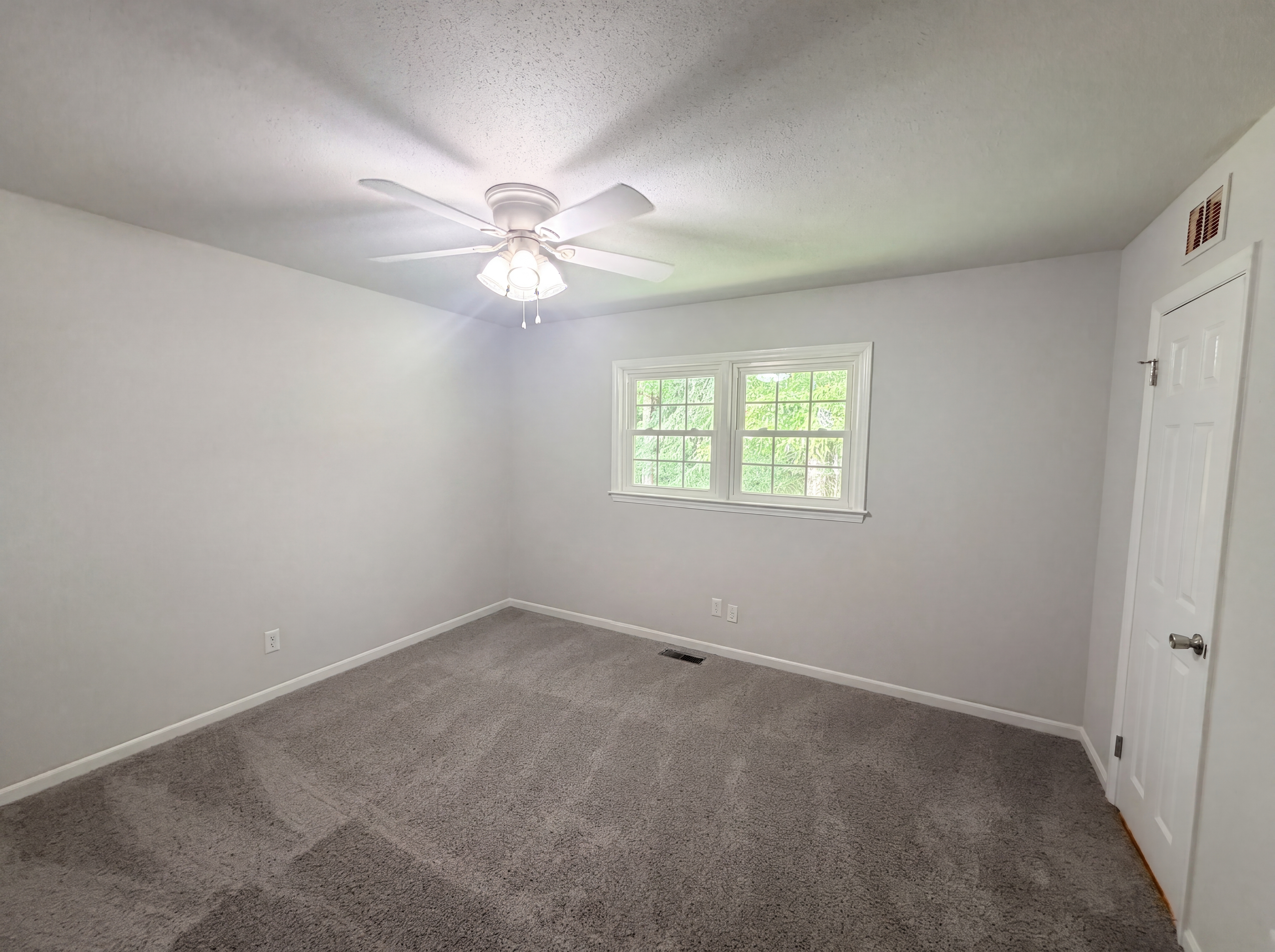 Photo 9 of 17 of 1804 Gade Bryant Rd, Moncure, NC