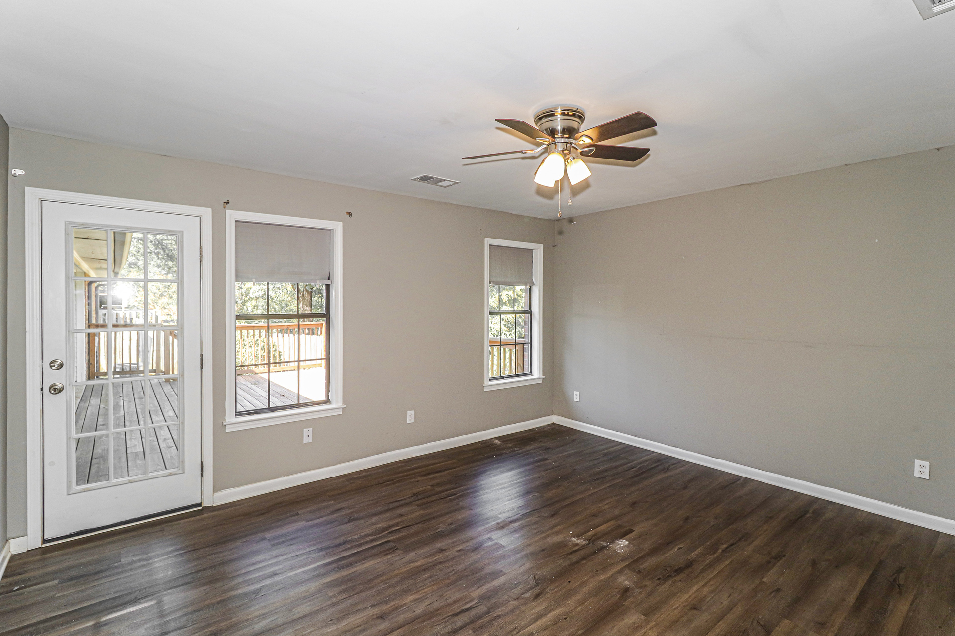 Photo 31 of 41 of 3530 Josee Ln, Bartlett, TN