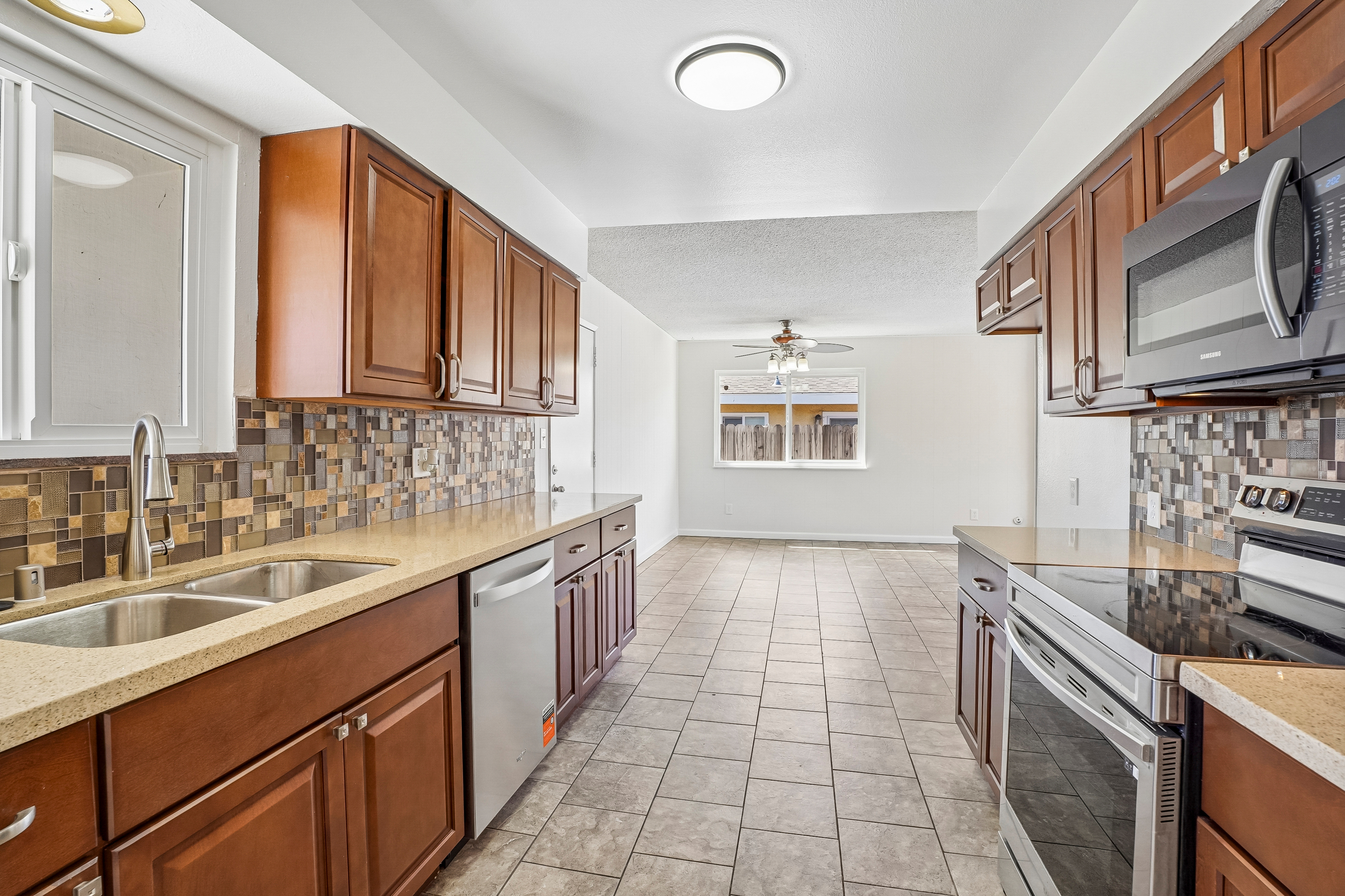 Photo 25 of 42 of 317 Goya Dr, Stockton, CA