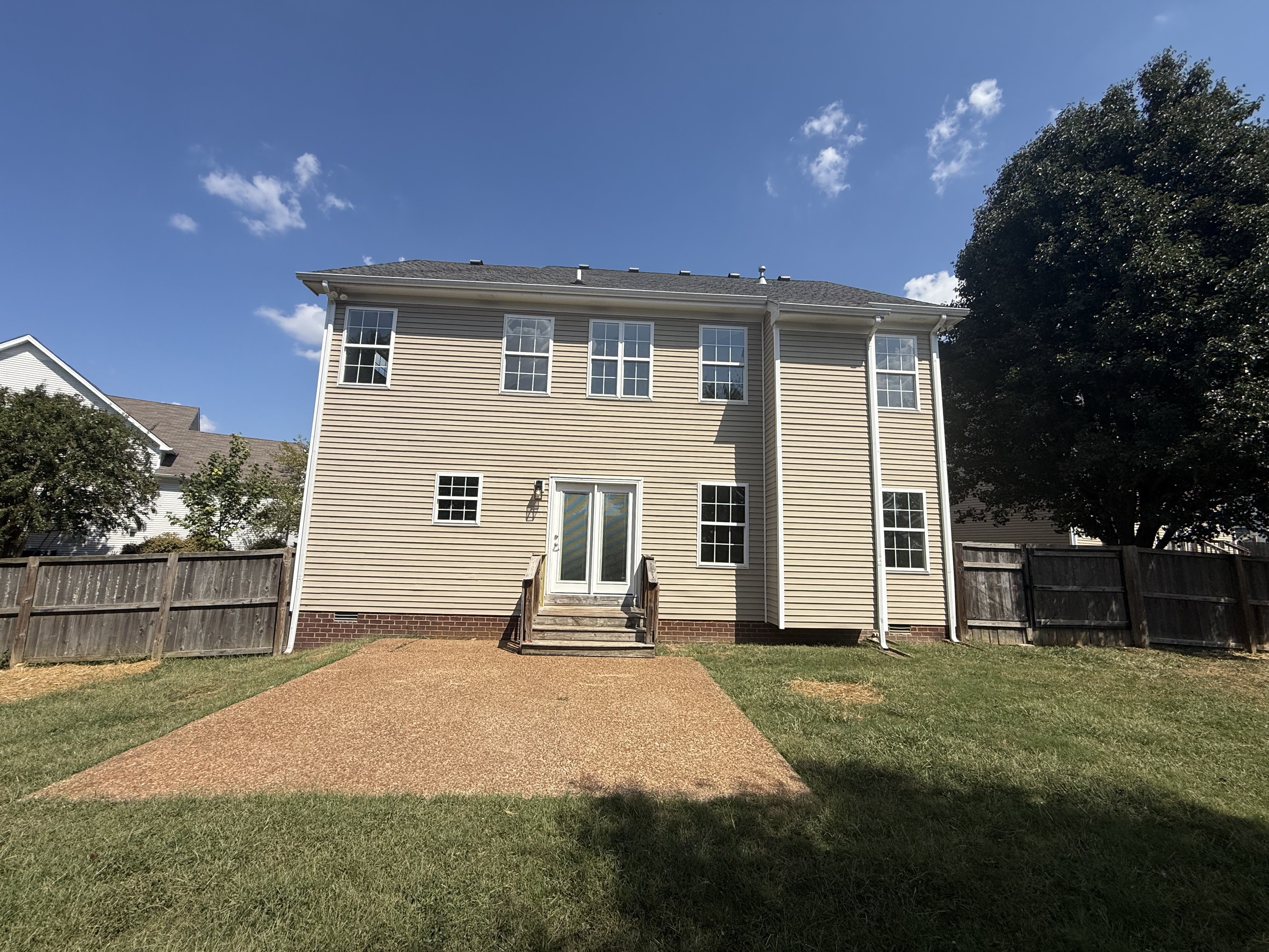 Photo 5 of 31 of 3017 Farmville Cir, Spring Hill, TN