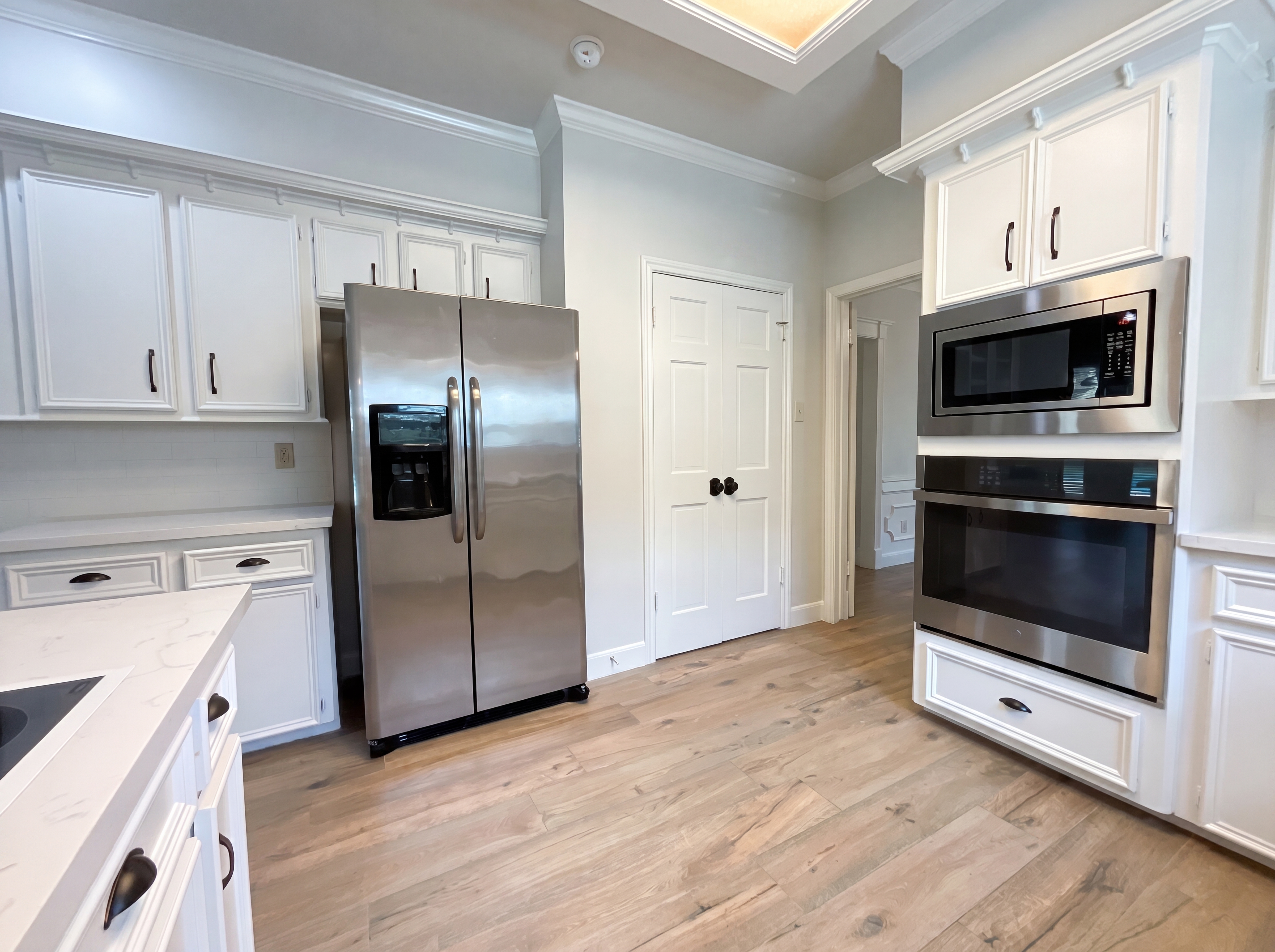 Photo 10 of 26 of 2503 Pleasant Creek Dr, Kingwood, TX
