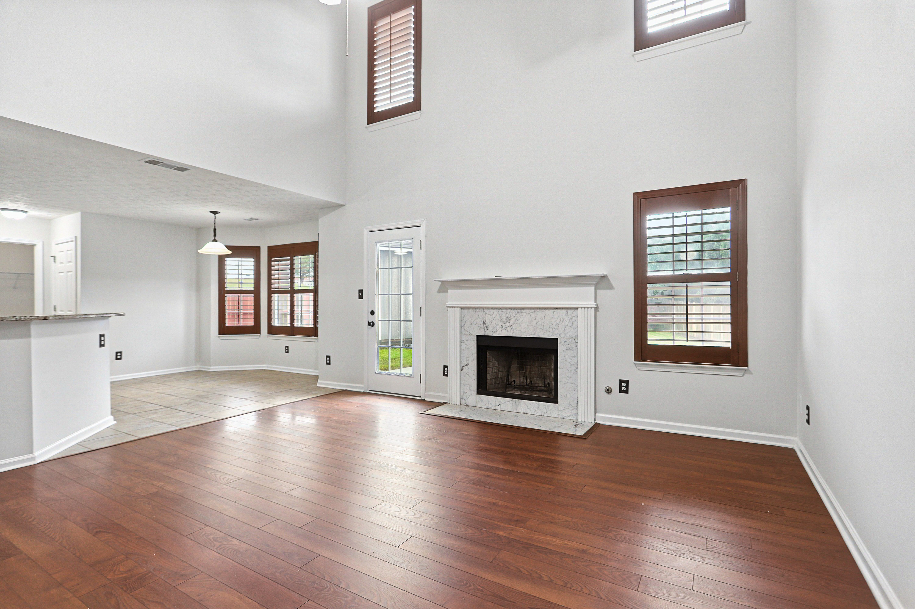 Photo 6 of 41 of 5713 Mill View Way, Lithonia, GA