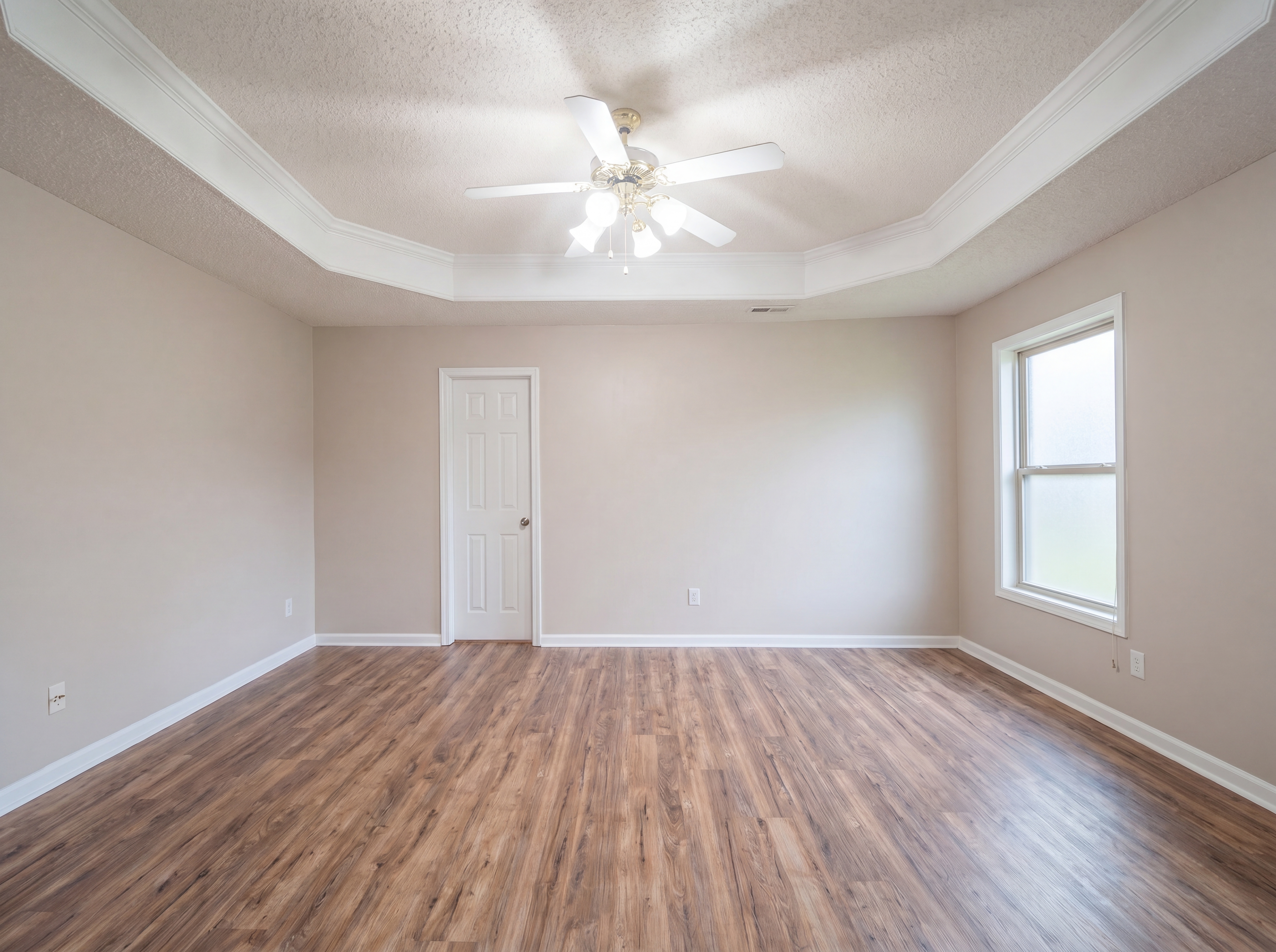 Photo 4 of 19 of 223 Williston Dr, Huntsville, AL