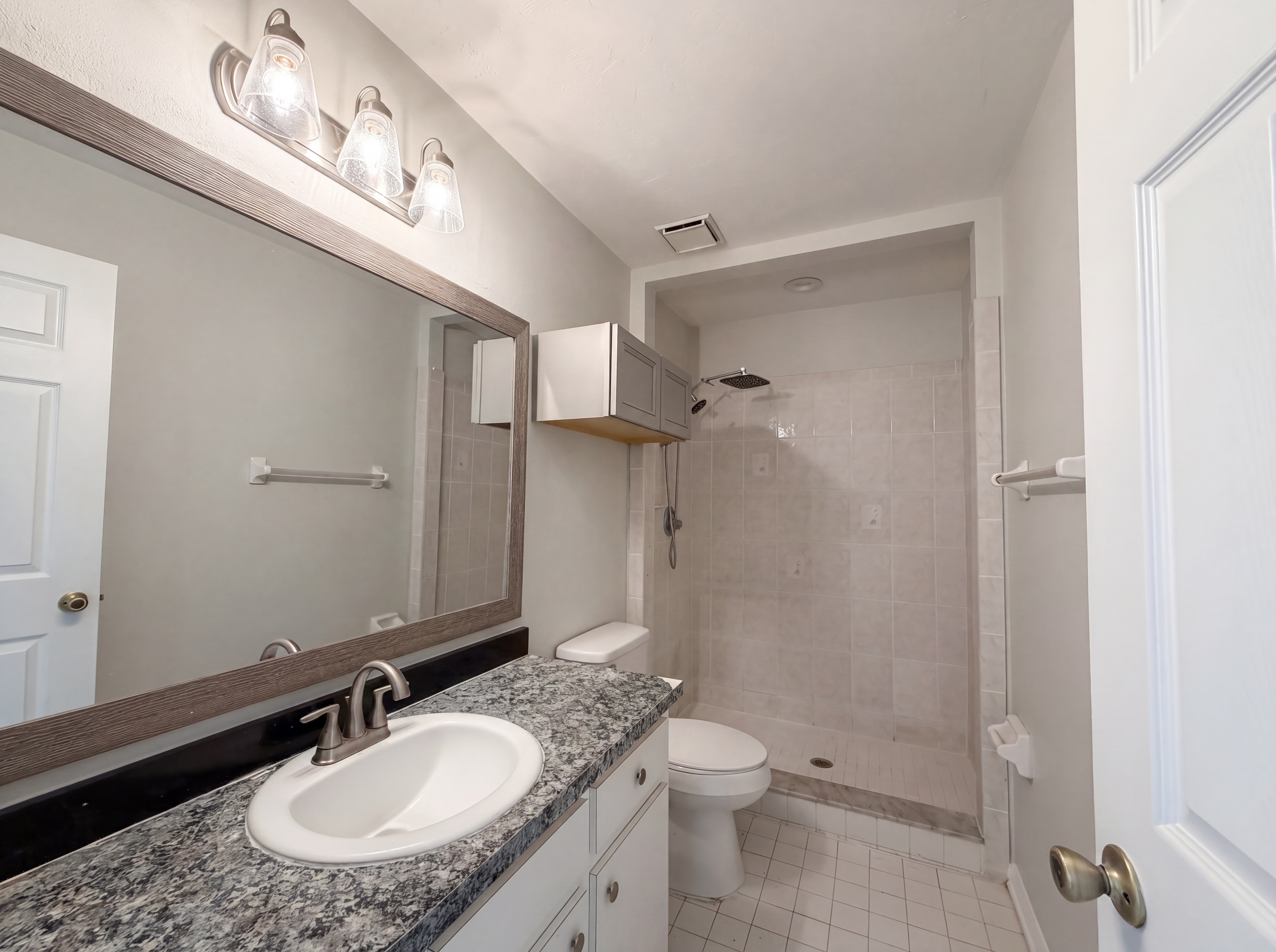 Photo 8 of 26 of 3226 NE 30th Ct, Ocala, FL