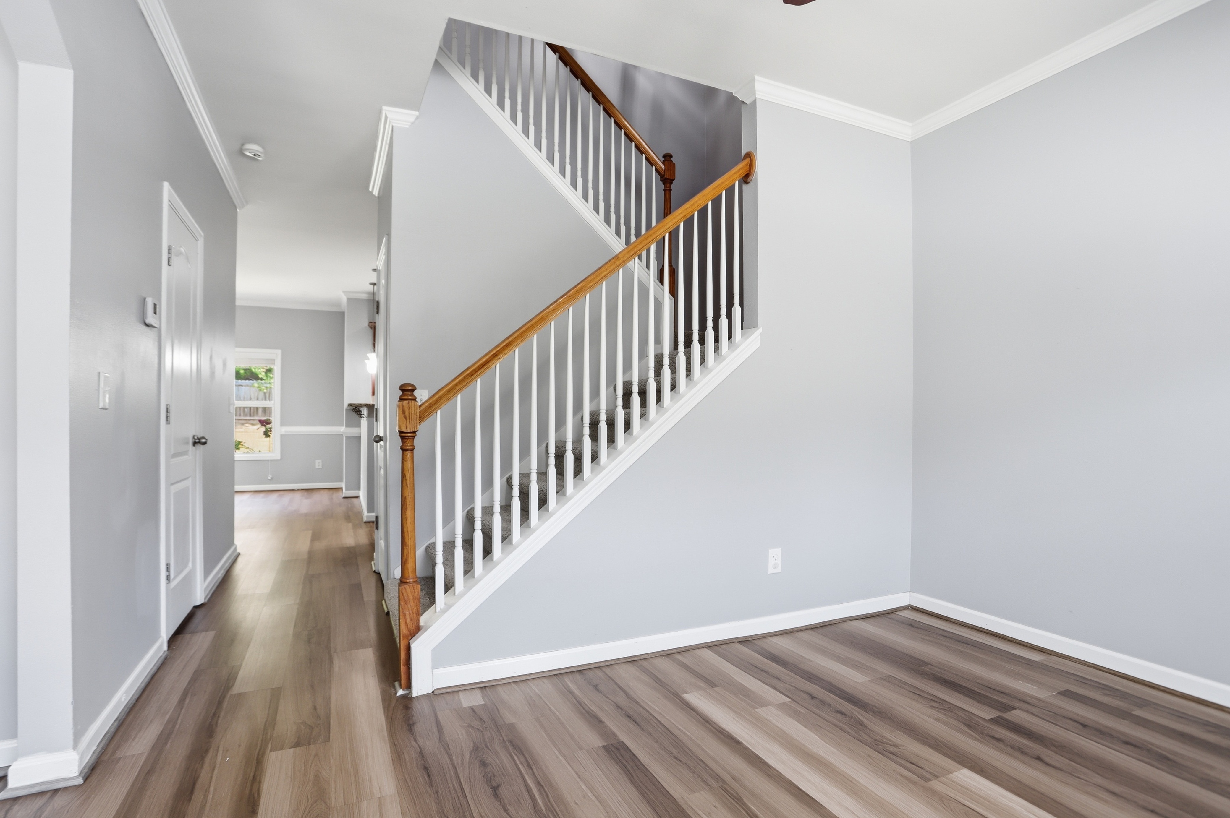Photo 14 of 35 of 9518 Rushmore Cir, Braselton, GA