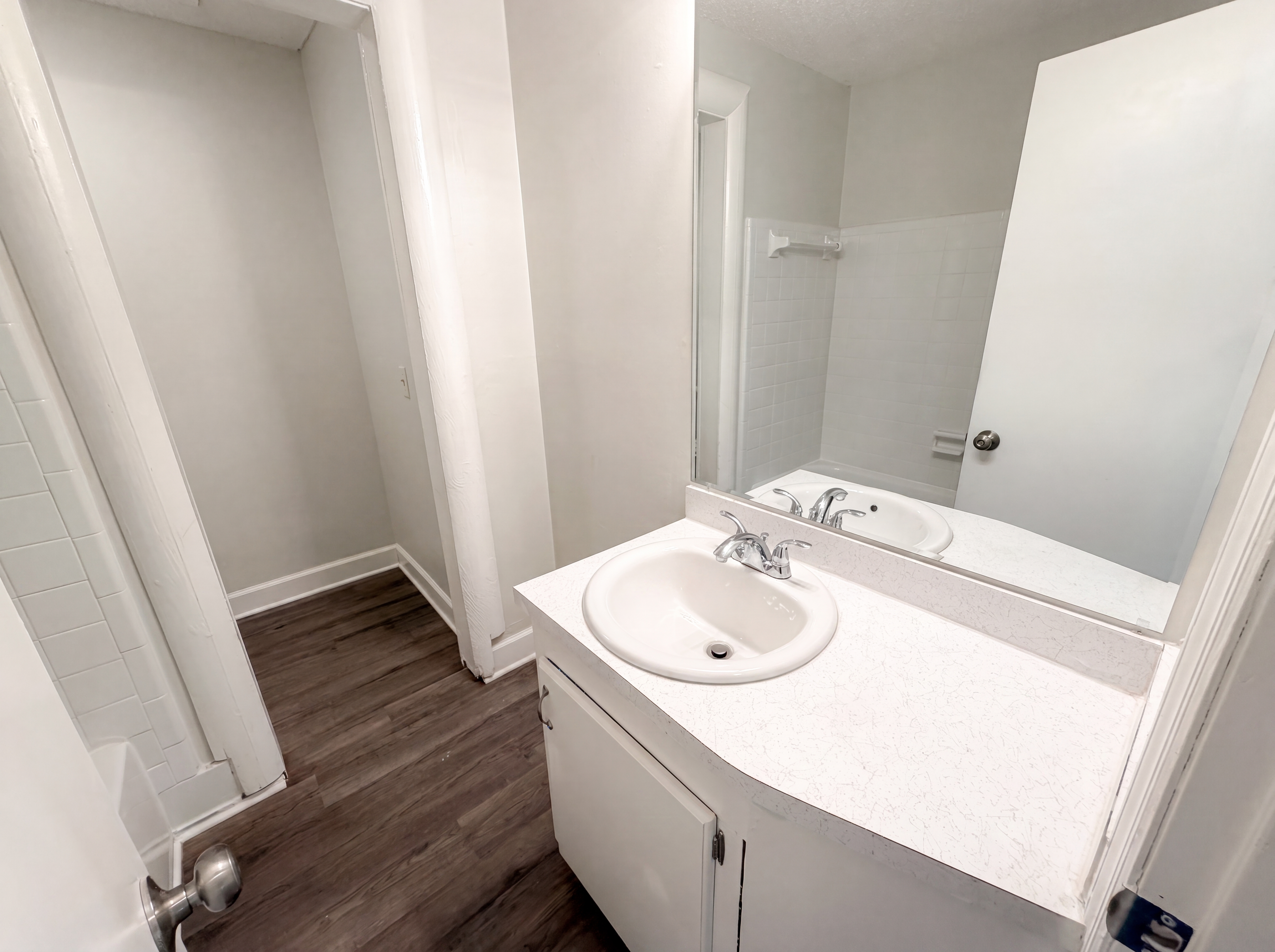Photo 10 of 23 of 1328 Baffin Bay Rd, Columbia, SC