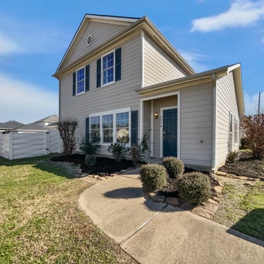 Property photo 1 of 6434 Provident Green Dr
