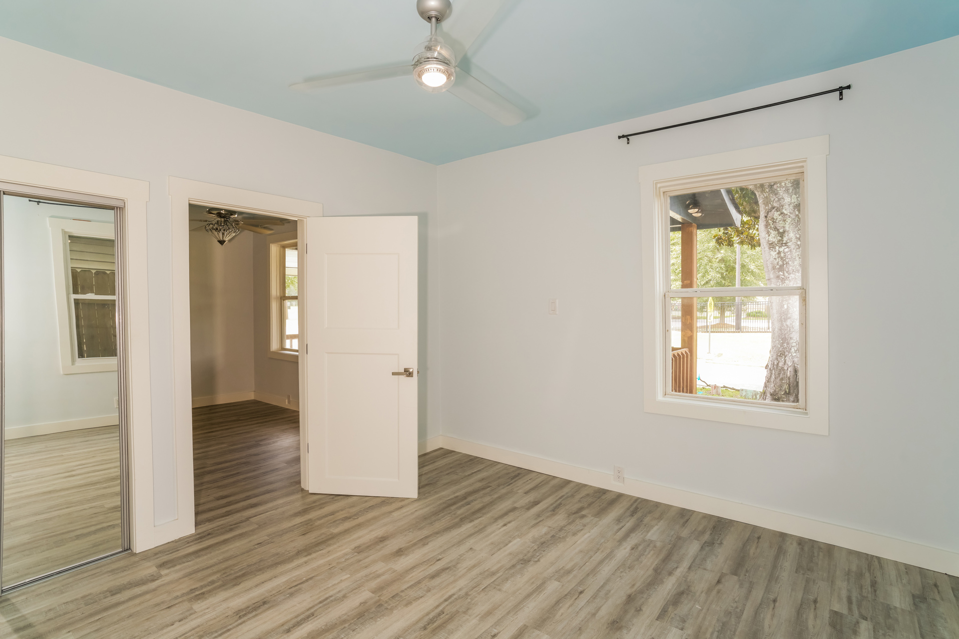 Photo 17 of 22 of 5213 Dillon Ave, Savannah, GA