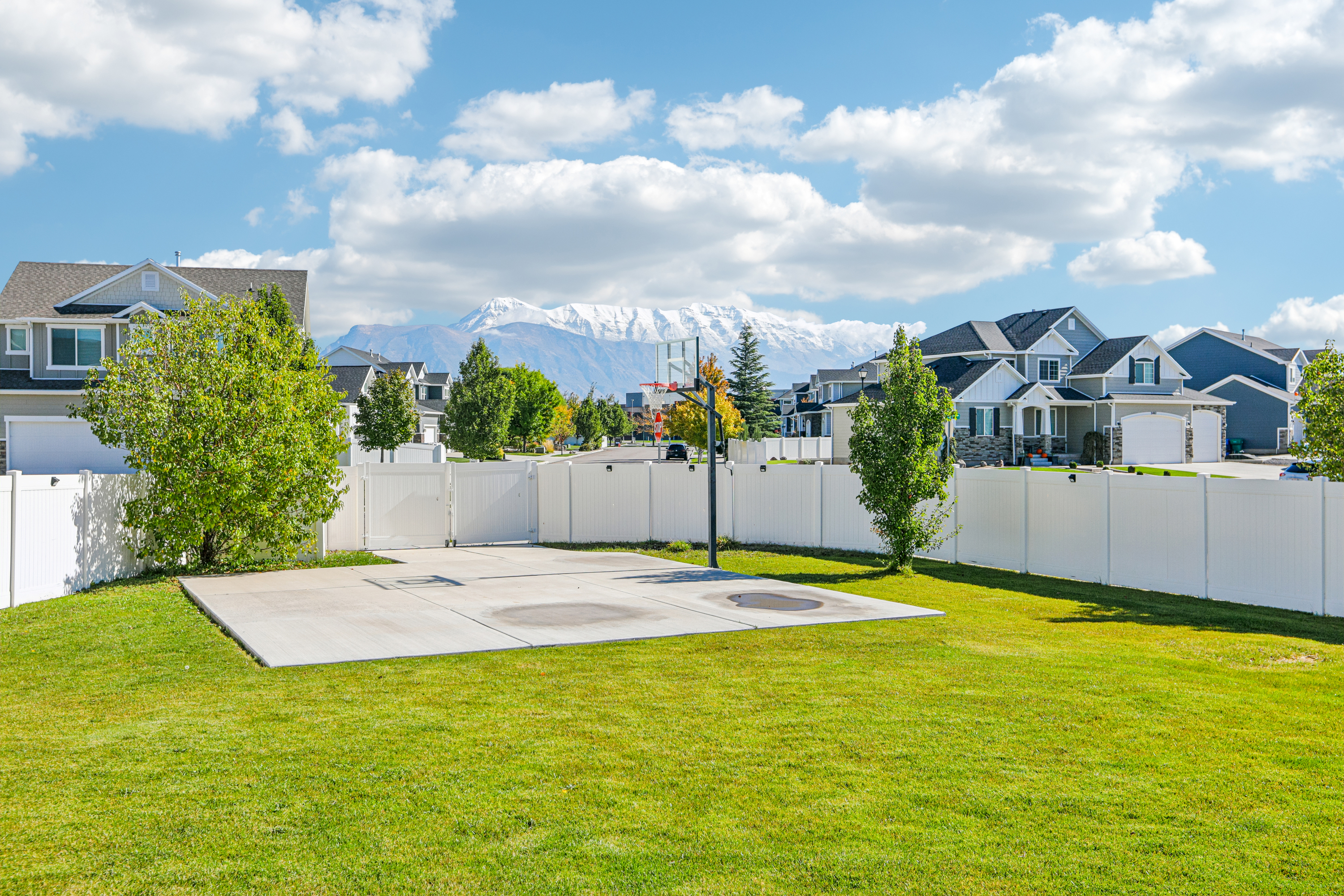 Photo 38 of 43 of 2462 W Bluestem Dr, Lehi, UT
