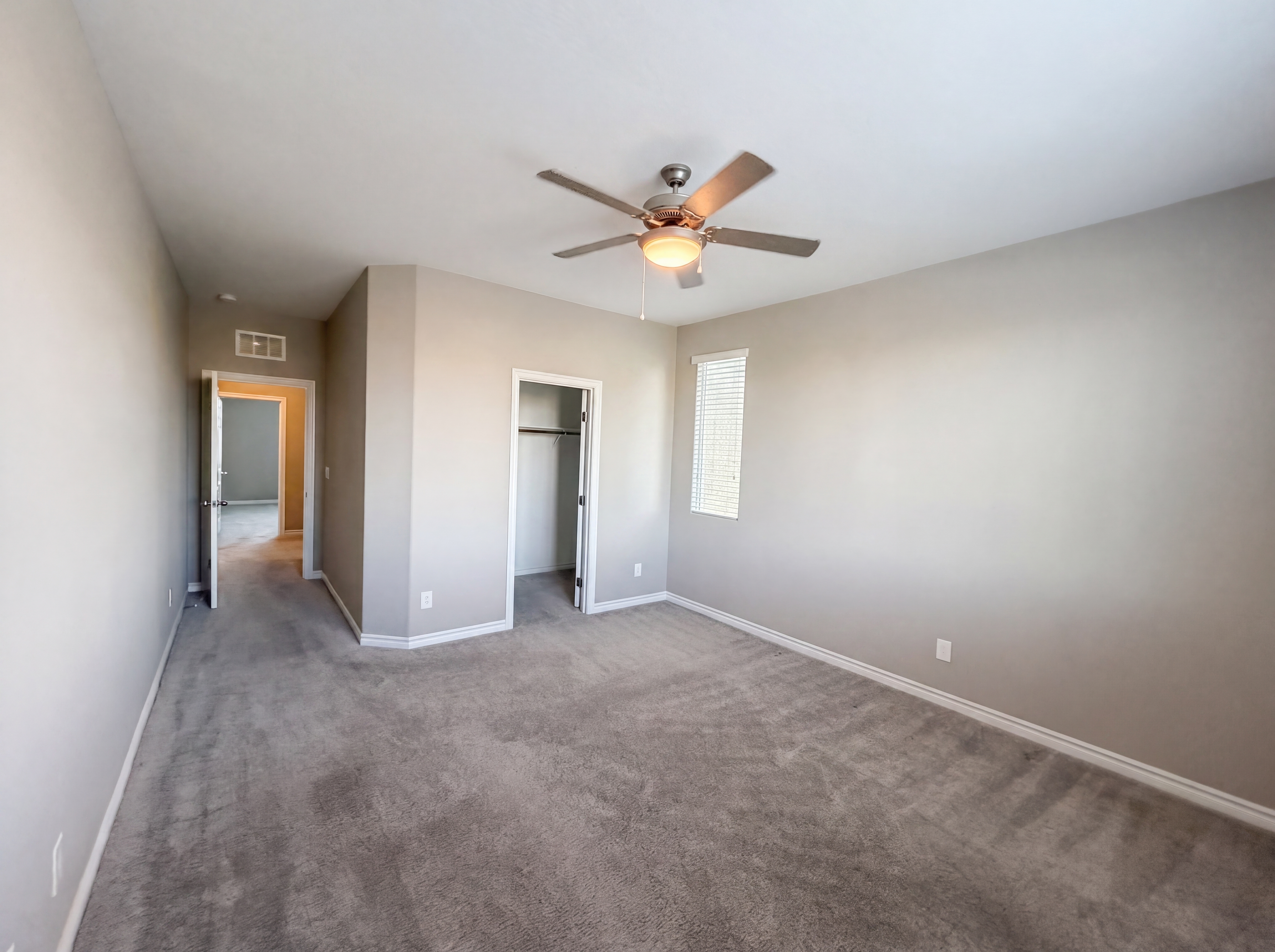 Photo 28 of 56 of 1418 Dire Wolf Ave, North Las Vegas, NV