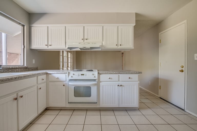 Photo 4 of 30 - 2922 E Sierra St, Phoenix, AZ 85028