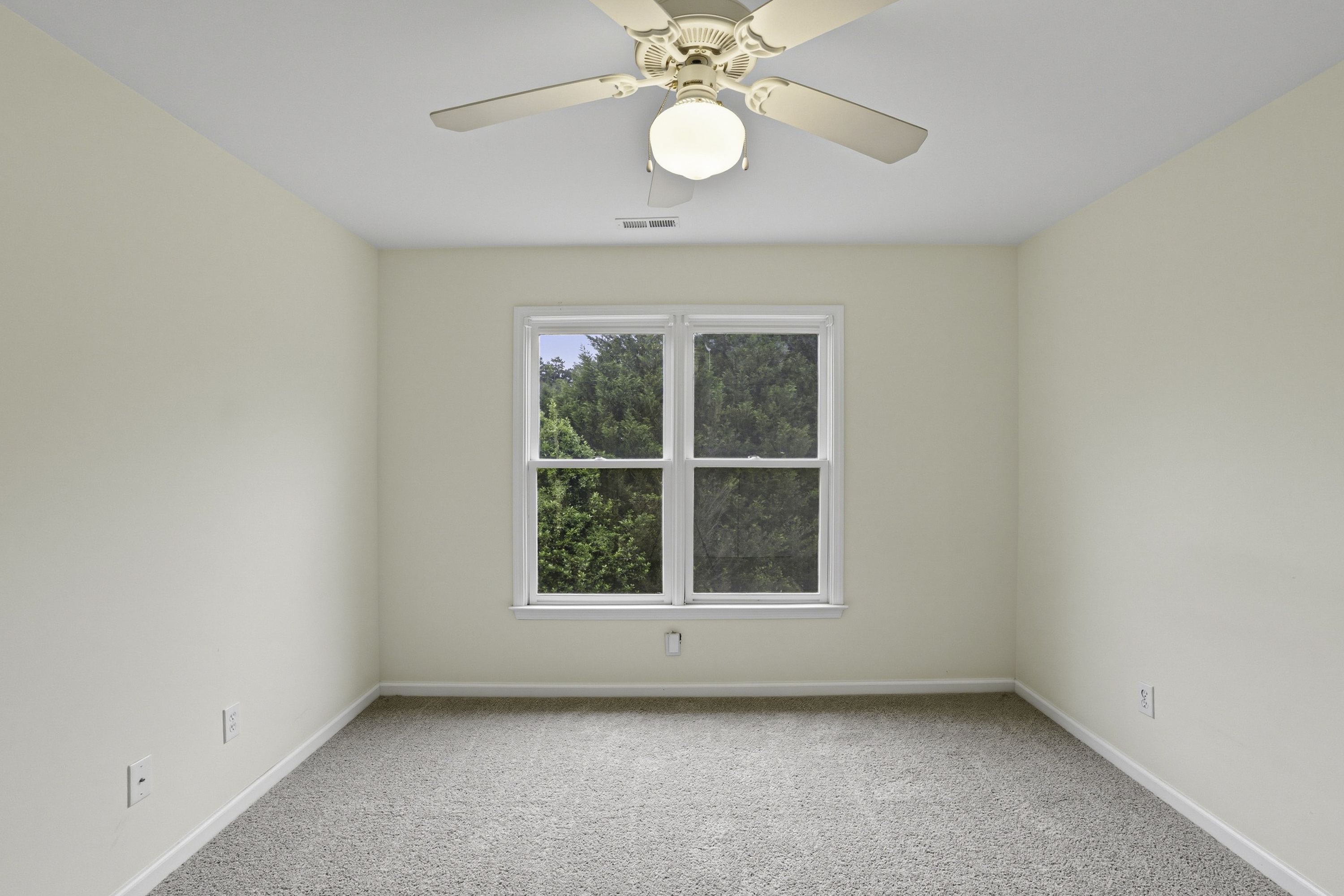 Photo 20 of 42 of 105 Bellhaven Ave, Fayetteville, GA