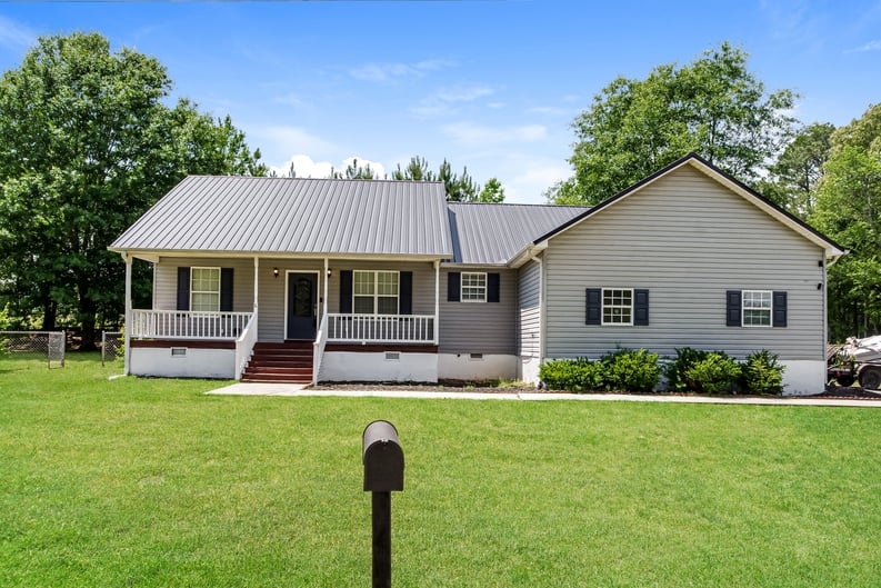 Property photo 1 of 20 Leach Dr