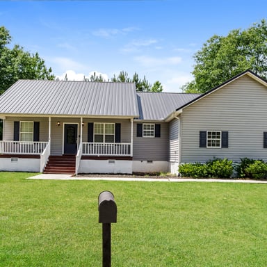 Property photo 1 of 20 Leach Dr