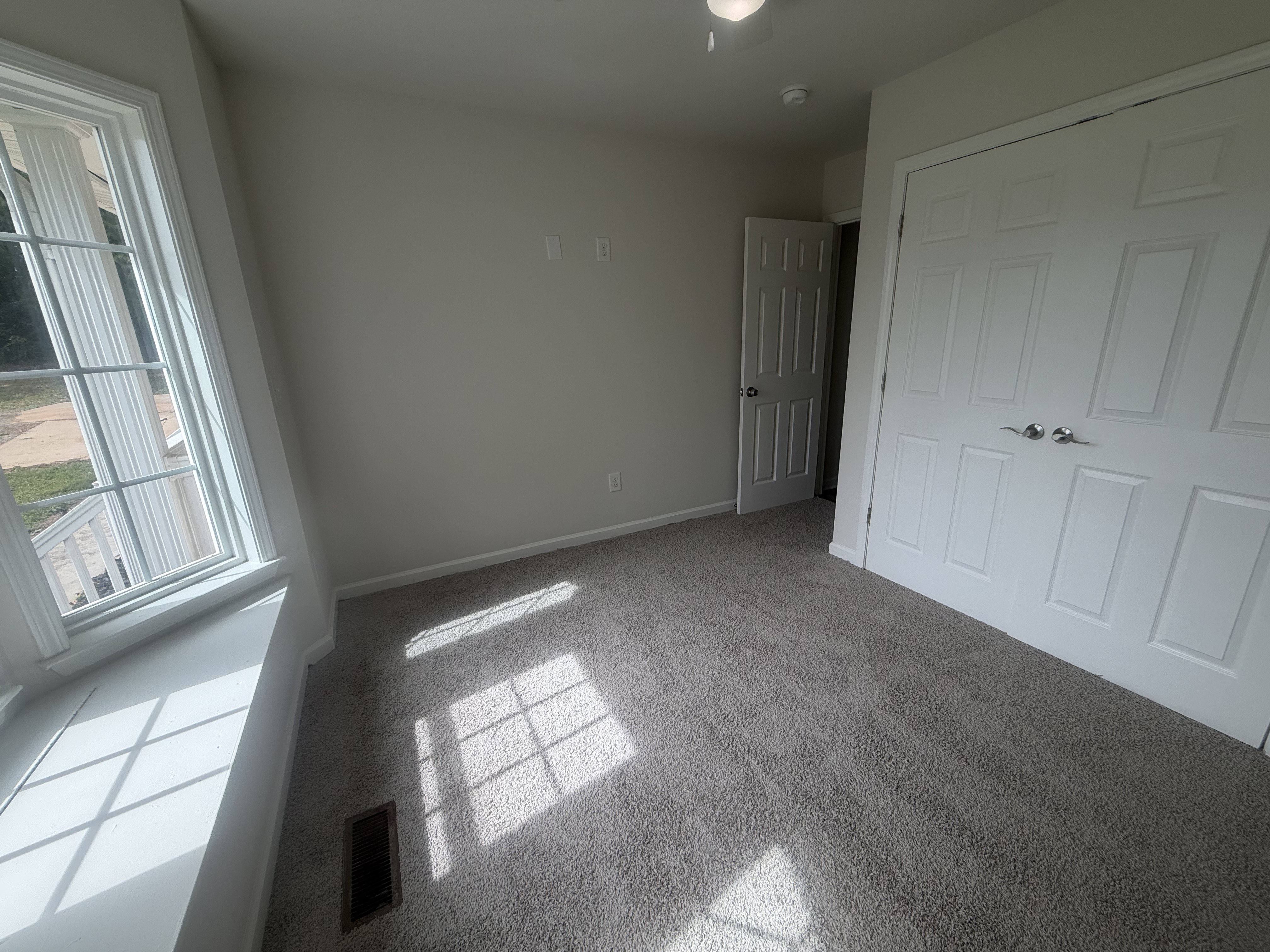 Photo 19 of 32 of 1415 Faith Meadows Ln, Asheboro, NC