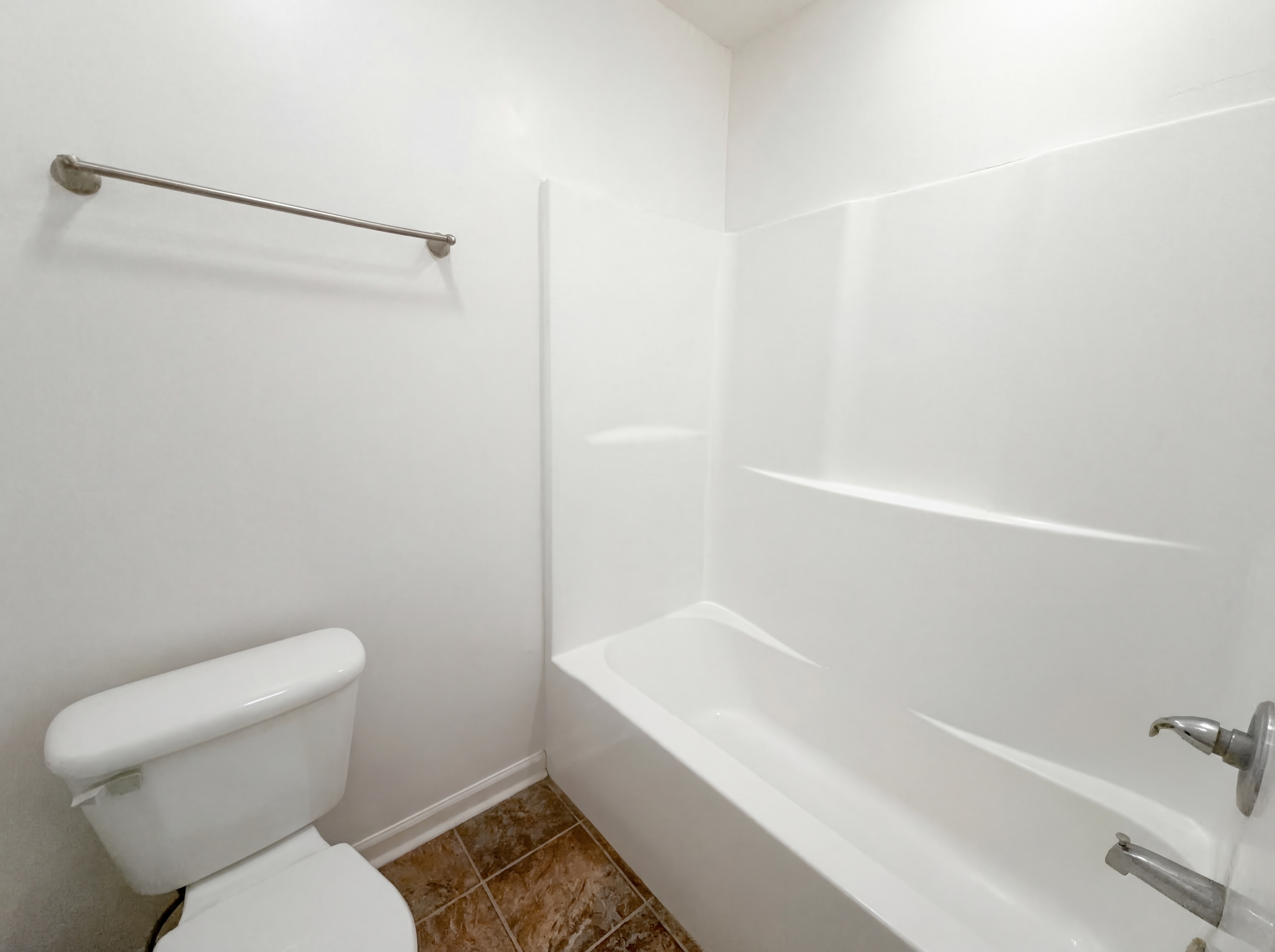 Photo 12 of 17 of 511 Bridle Way, Hopkinsville, KY