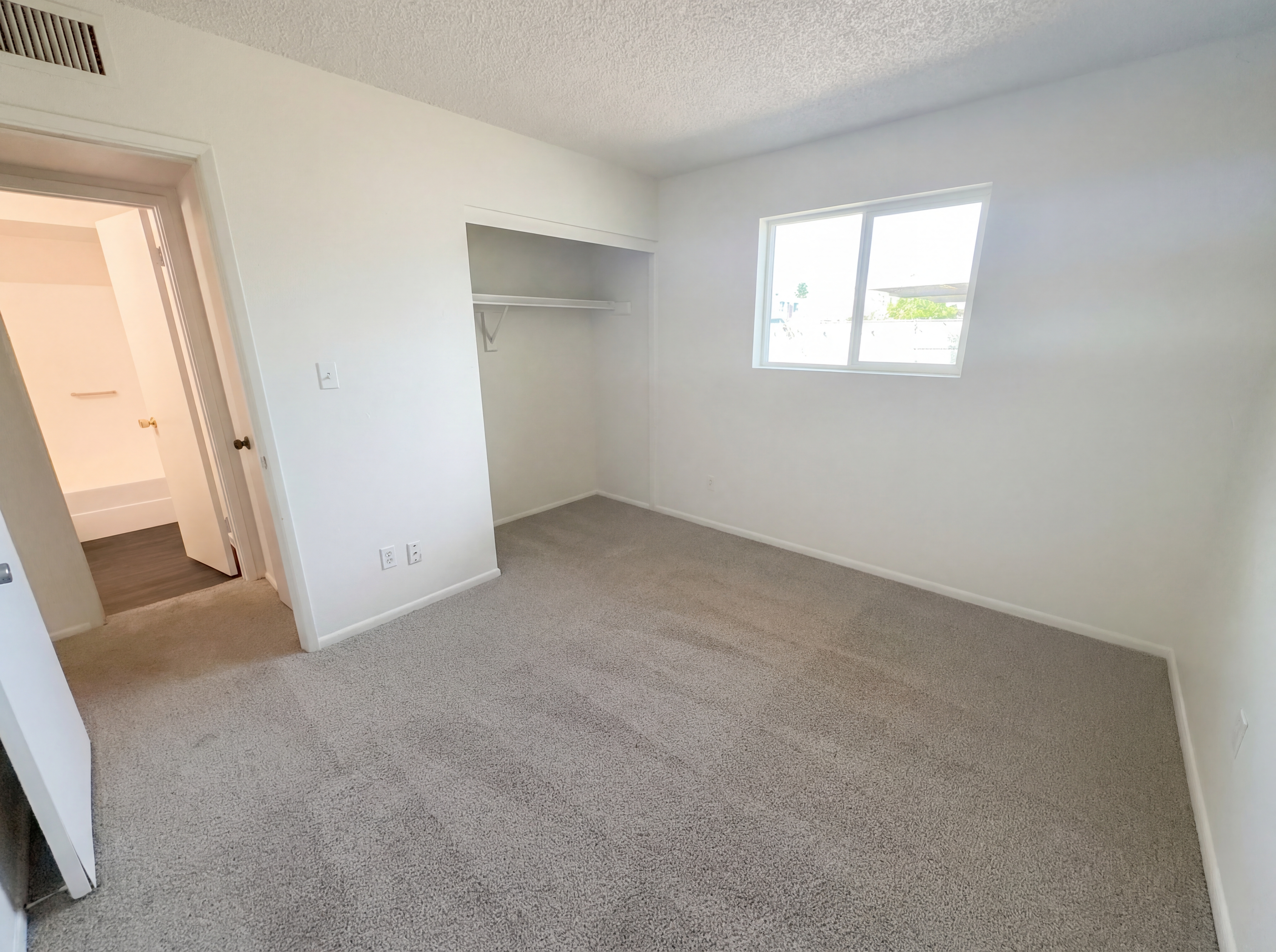 Photo 20 of 24 of 4150 W Medlock Dr, Phoenix, AZ