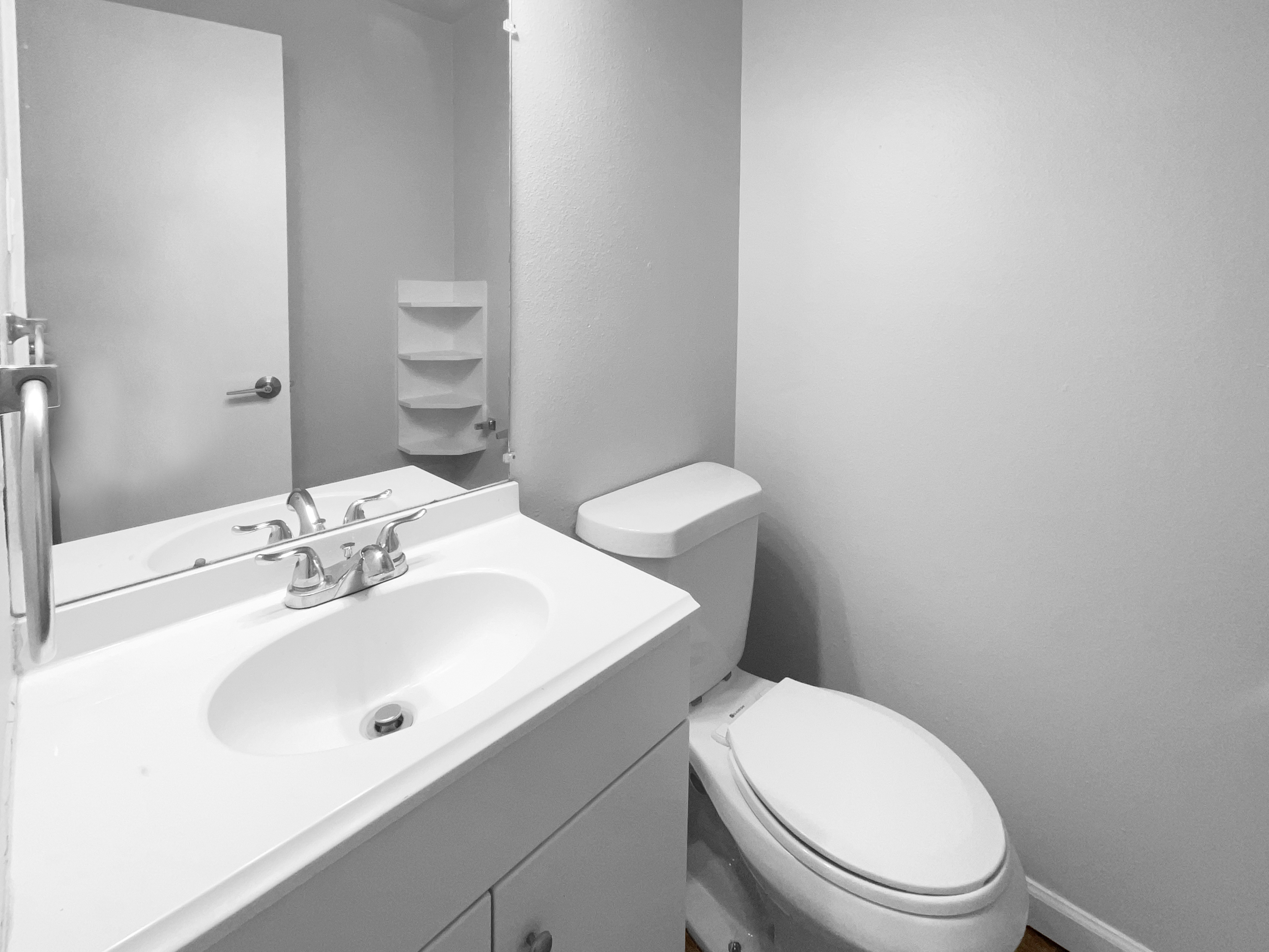 Photo 7 of 19 of 5670 S Lowell Blvd, Littleton, CO