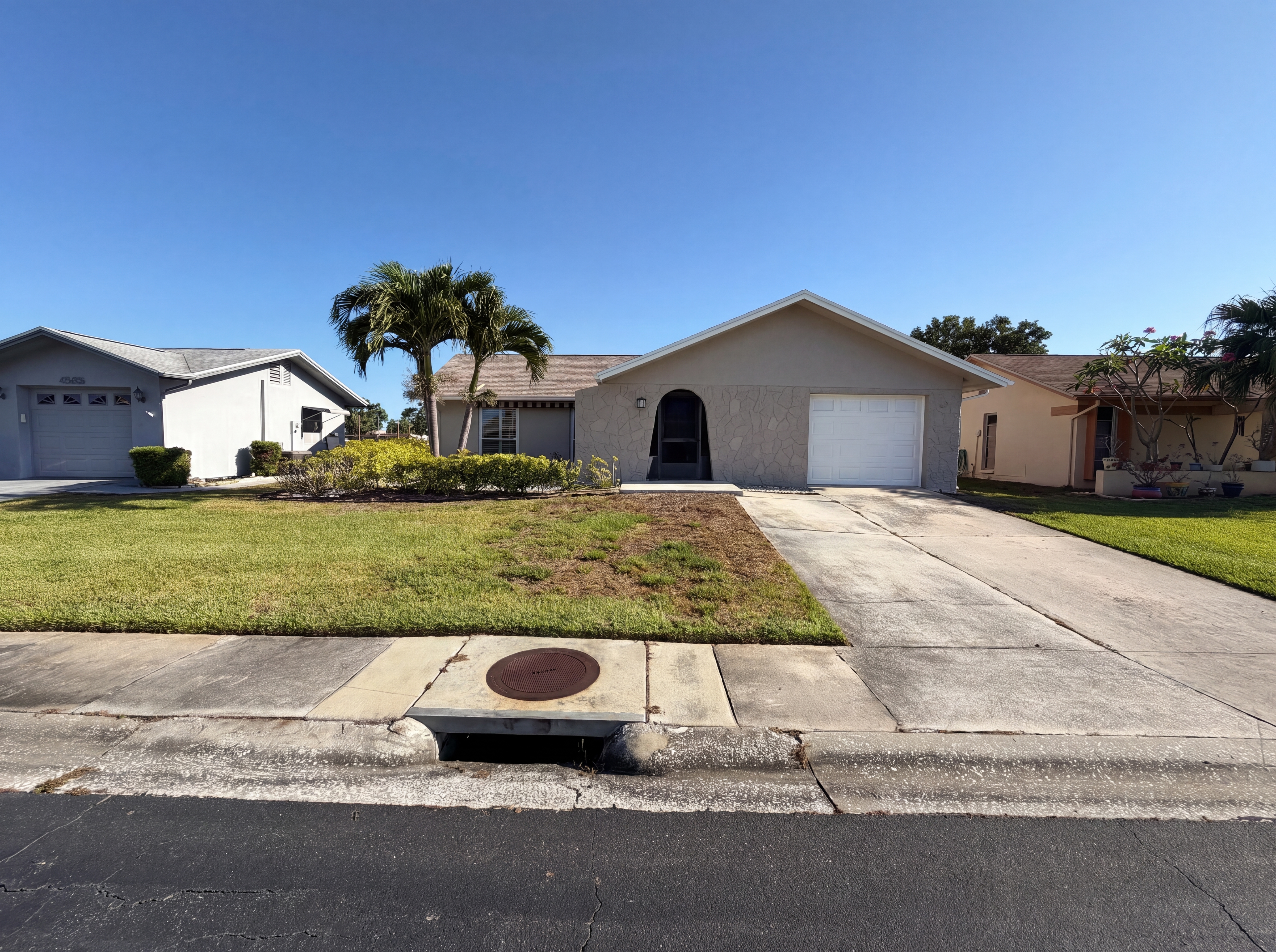 Photo 24 of 29 of 4561 Great Lakes Dr S, Clearwater, FL