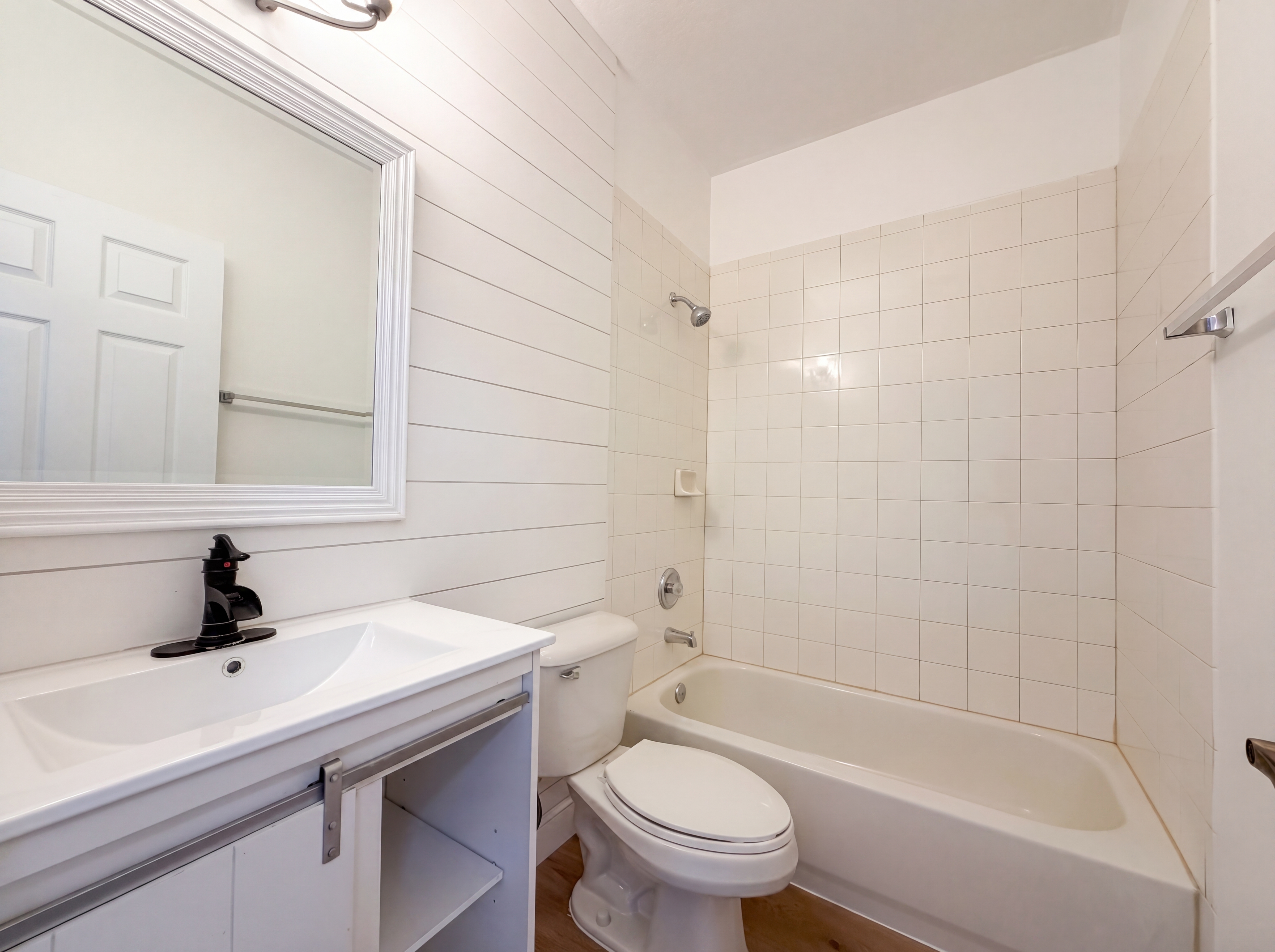 Photo 12 of 24 of 5037 SW 140th Ter, Miramar, FL