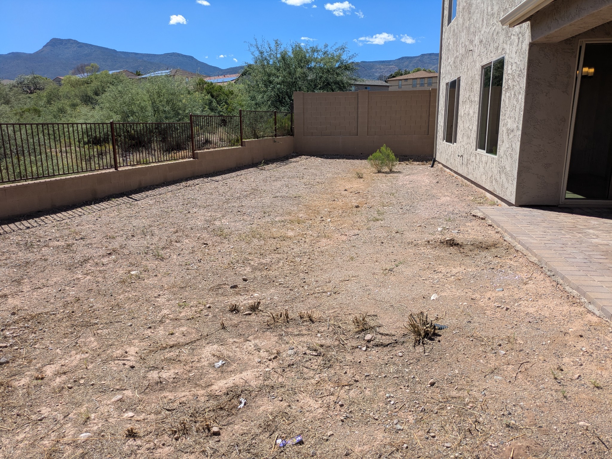 Photo 5 of 17 of 431 McKinnon Rd, Clarkdale, AZ
