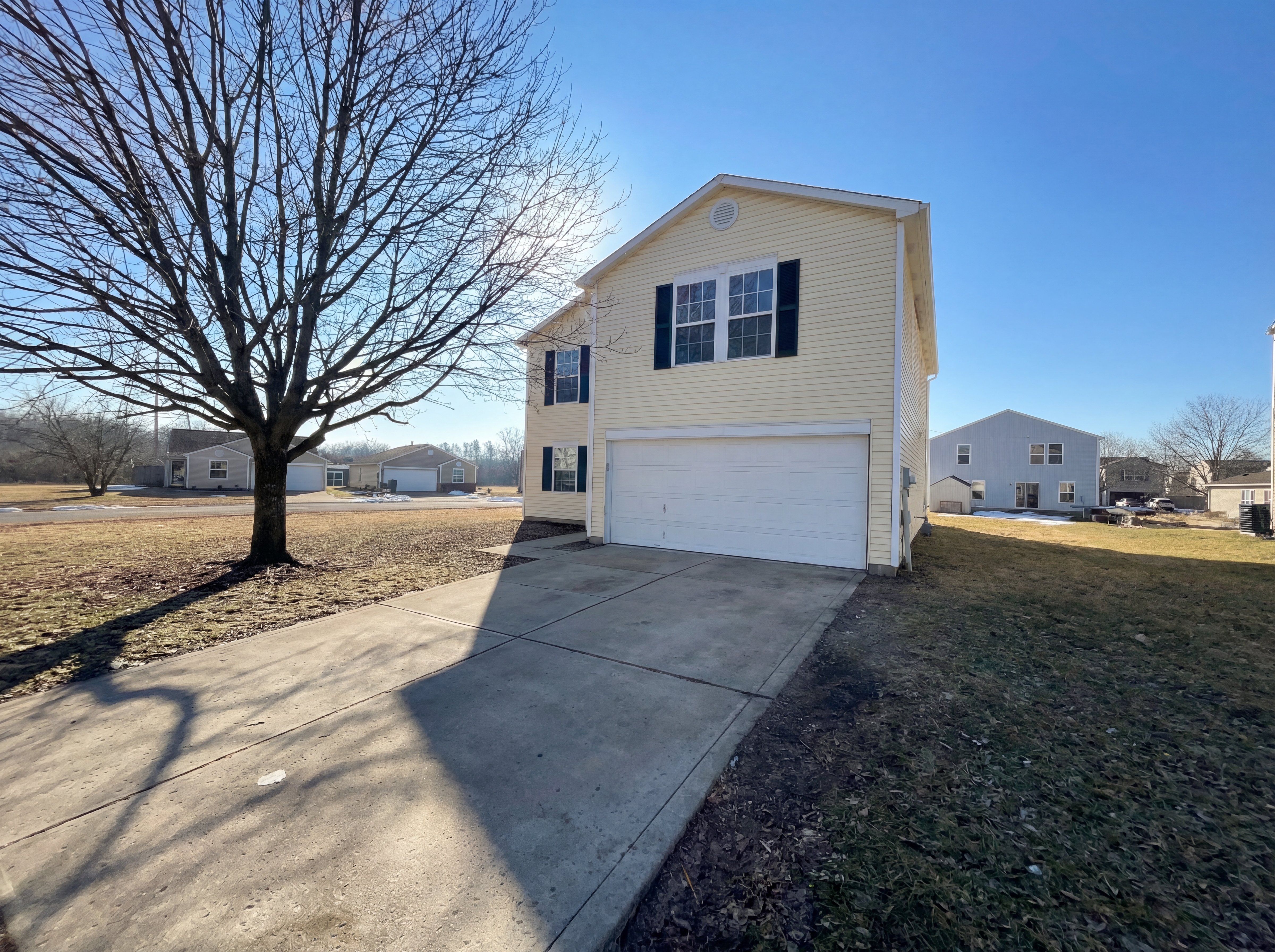 Photo 7 of 20 of 8843 Cardinal Flower Ln, Indianapolis, IN