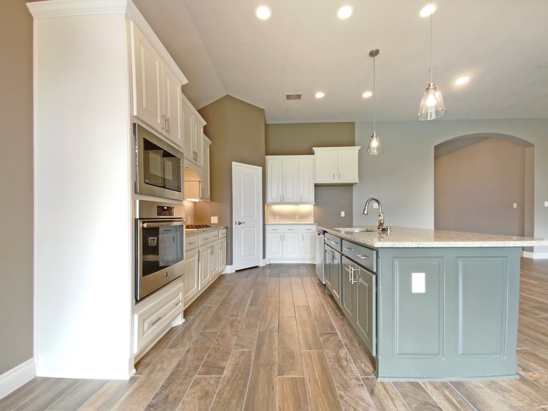 Photo 23 of 31 - 512 Judge Fisk Dr, Leander, TX 78641
