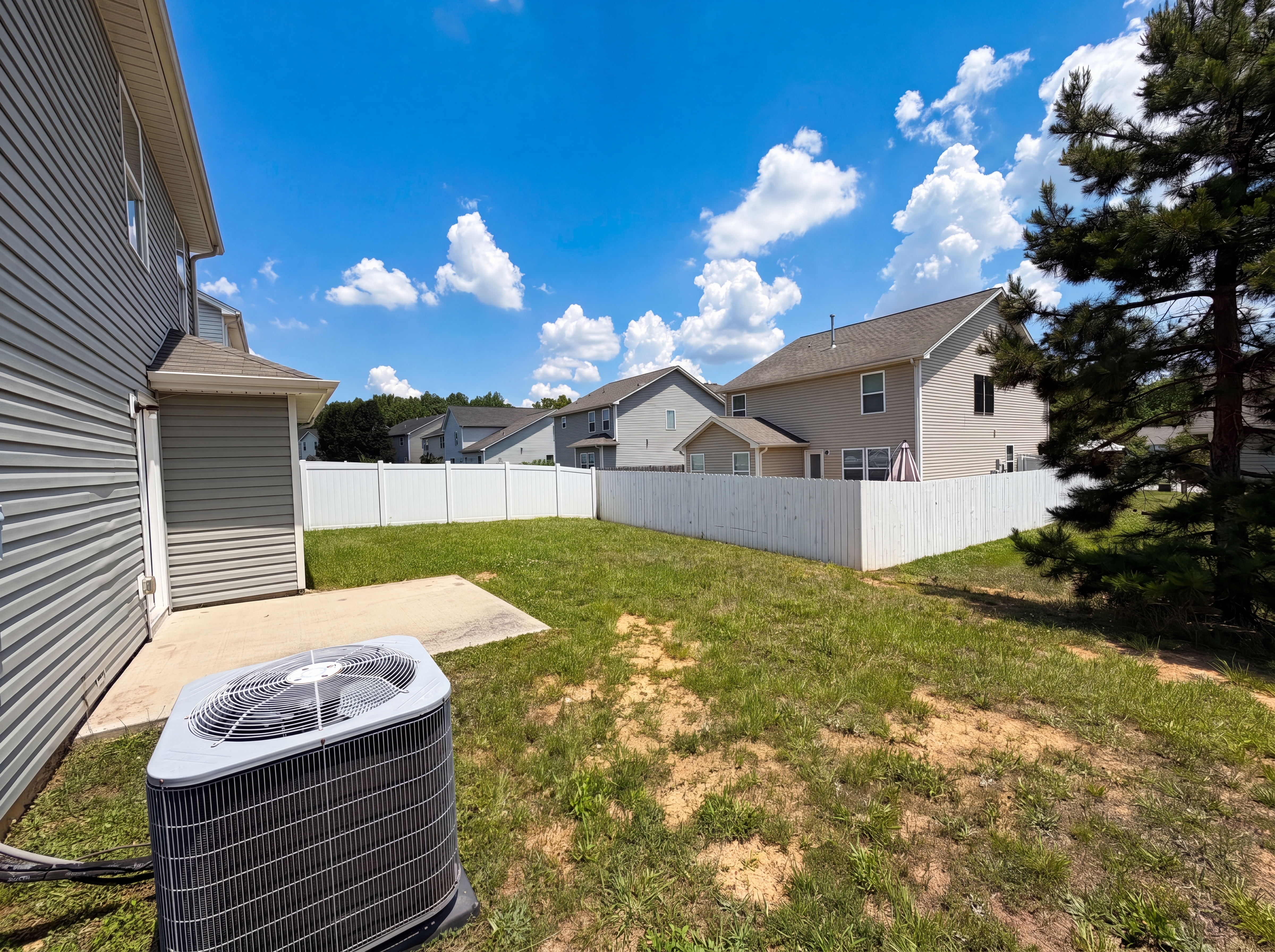 Photo 18 of 24 of 1708 Sawtooth Ct, Landis, NC
