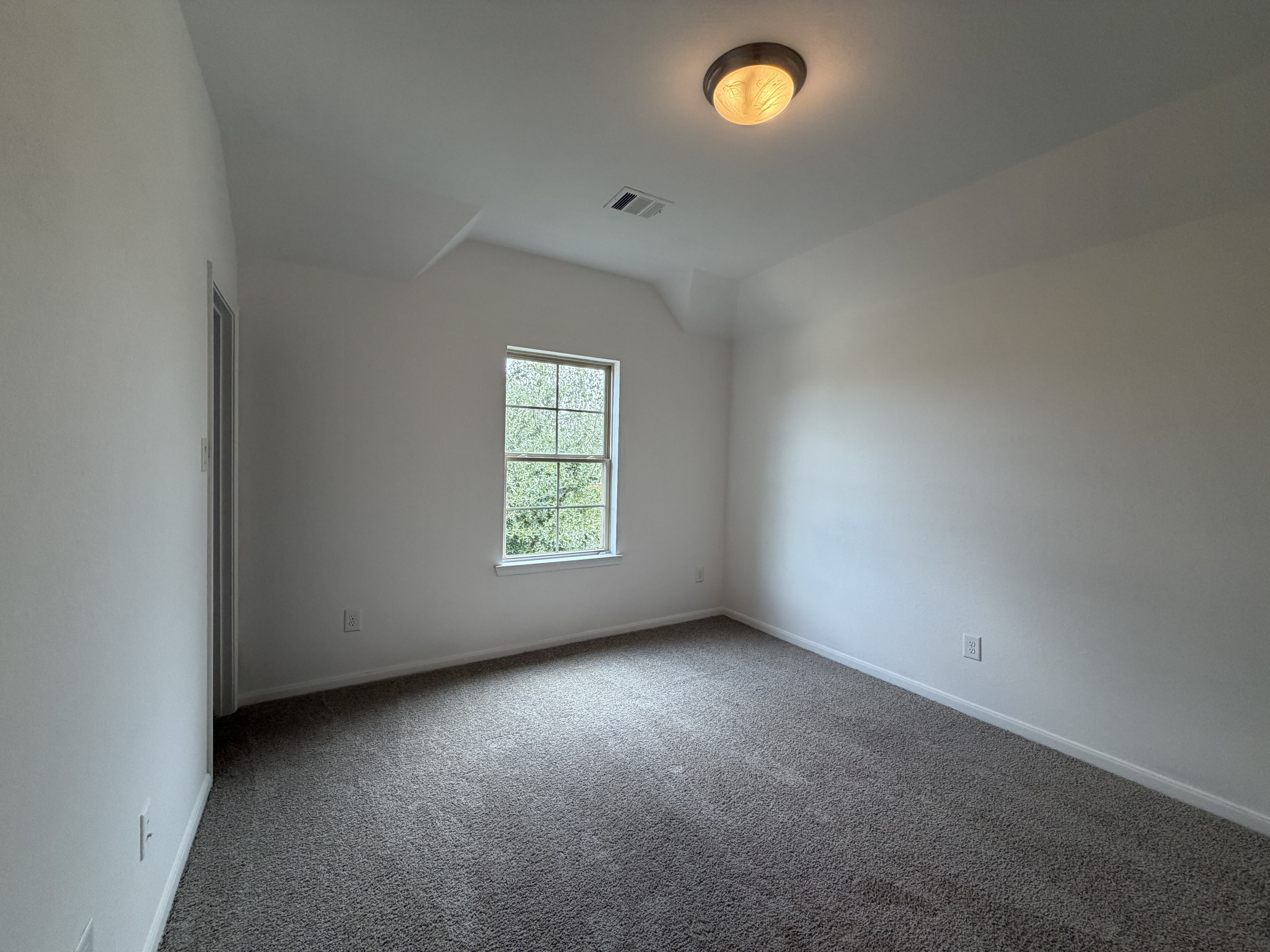 Photo 21 of 28 of 19607 Pecos Bend Ct, Cypress, TX