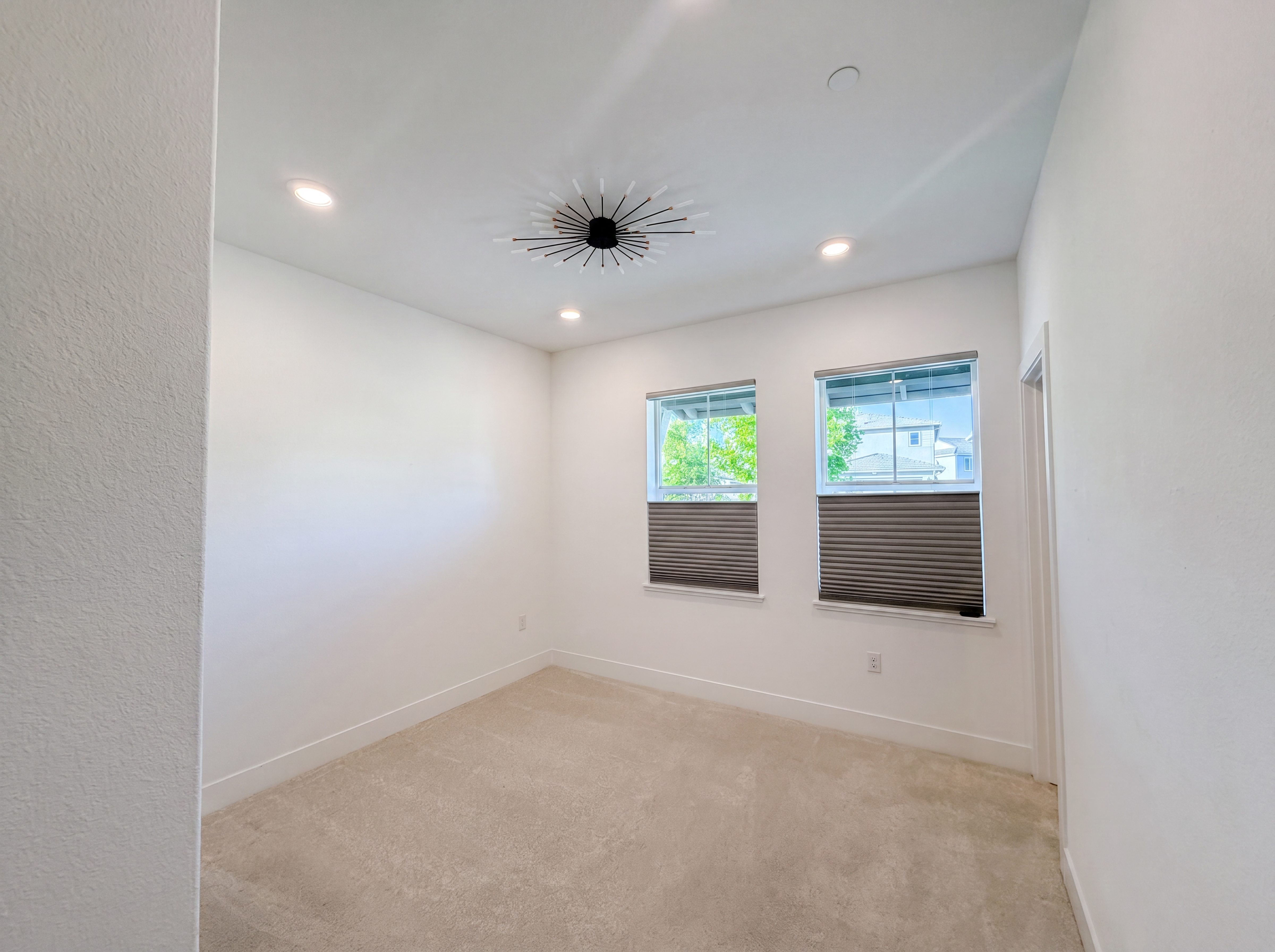Photo 10 of 50 of 2743 Irish Meadow Way, Lathrop, CA
