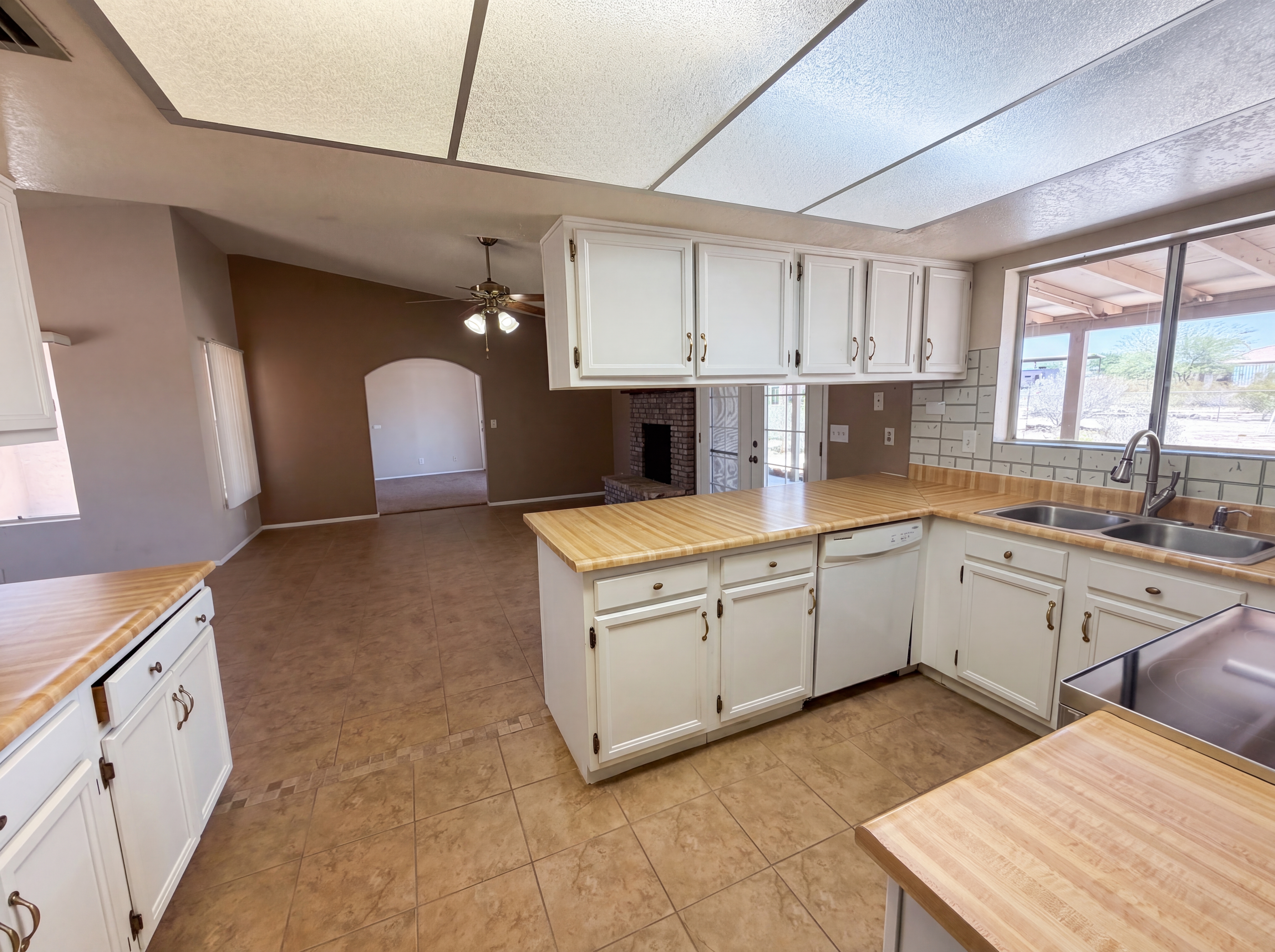 Photo 15 of 40 of 2035 S 227th Ave, Buckeye, AZ